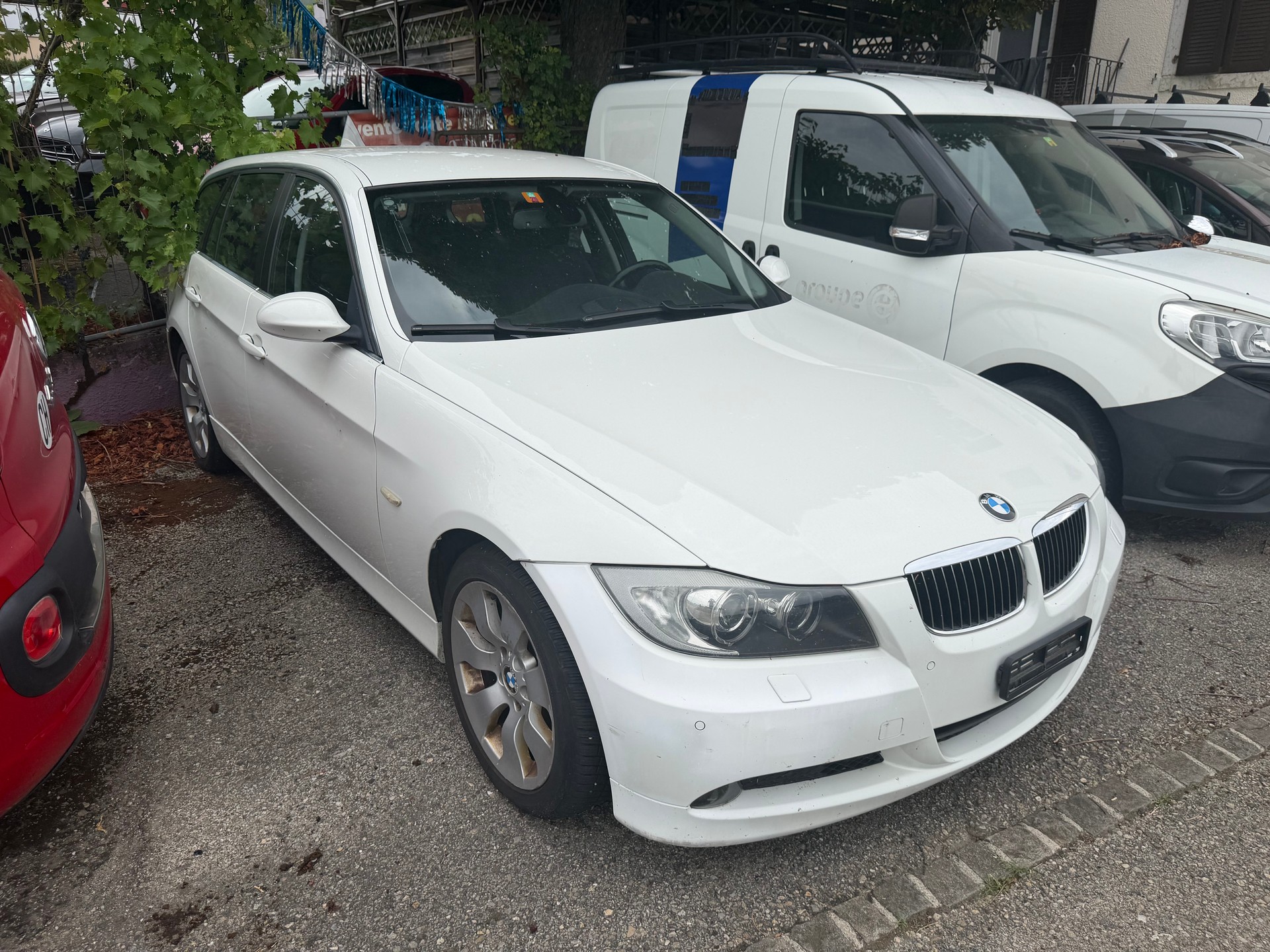 BMW XI-image-0