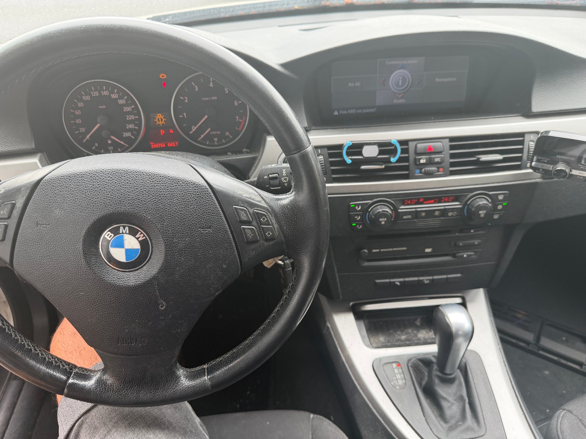 BMW XI-image-4