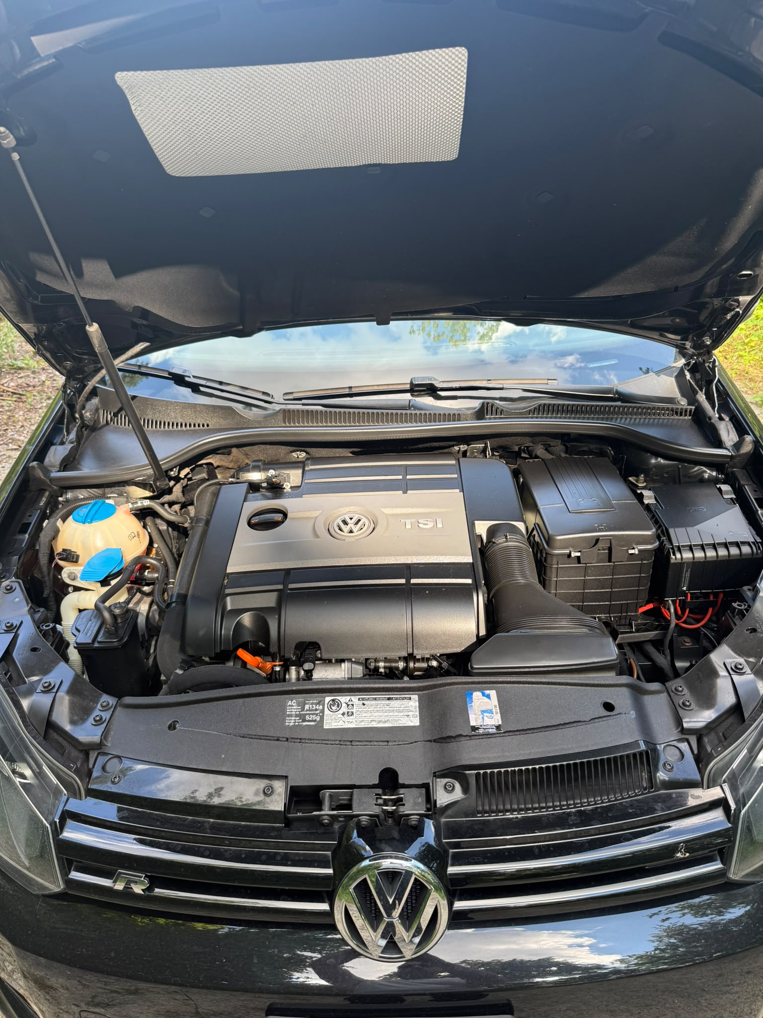 VW Golf 2.0 TSI R 4Motion DSG-image-9