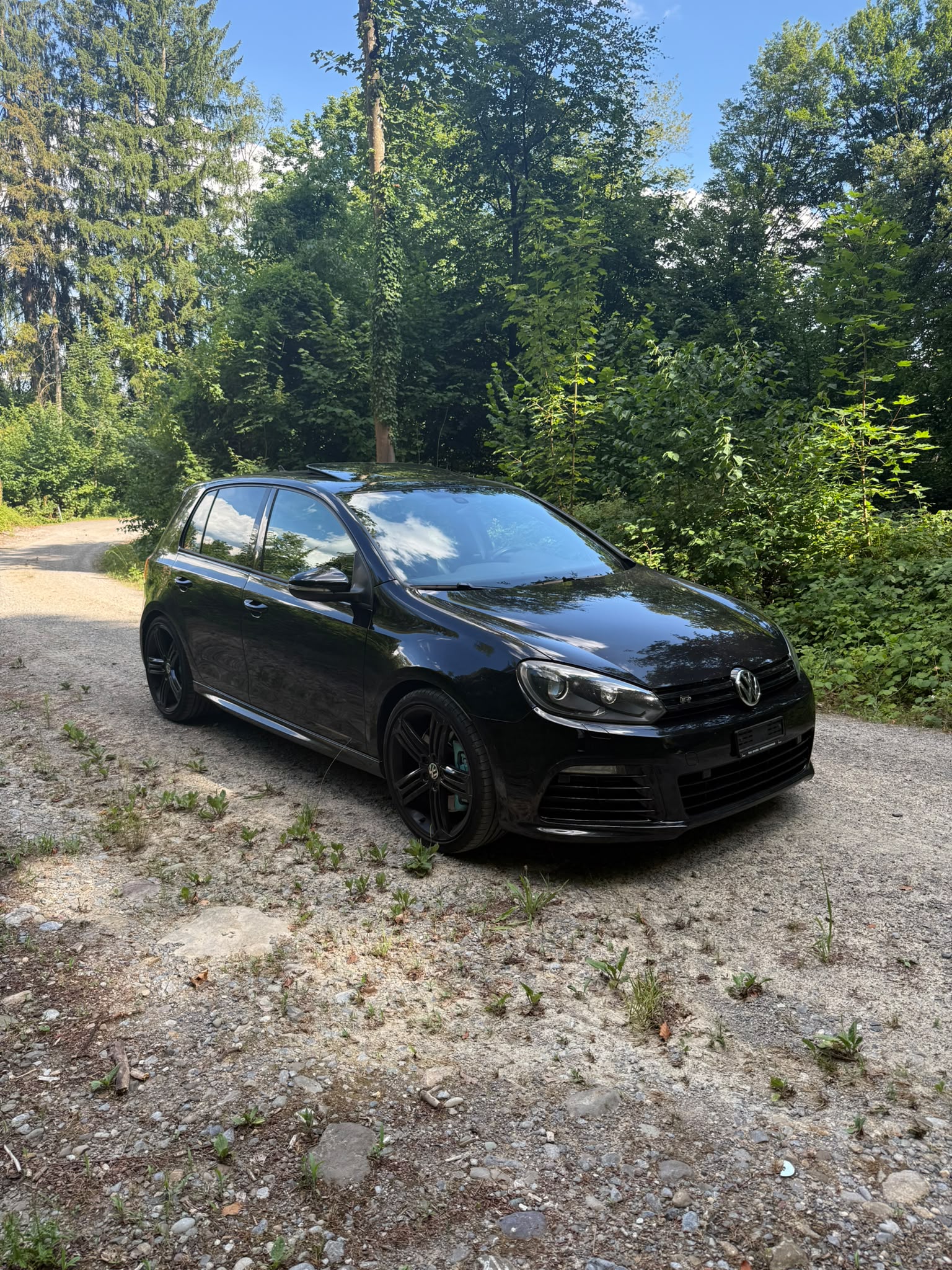 VW Golf 2.0 TSI R 4Motion DSG-image-1