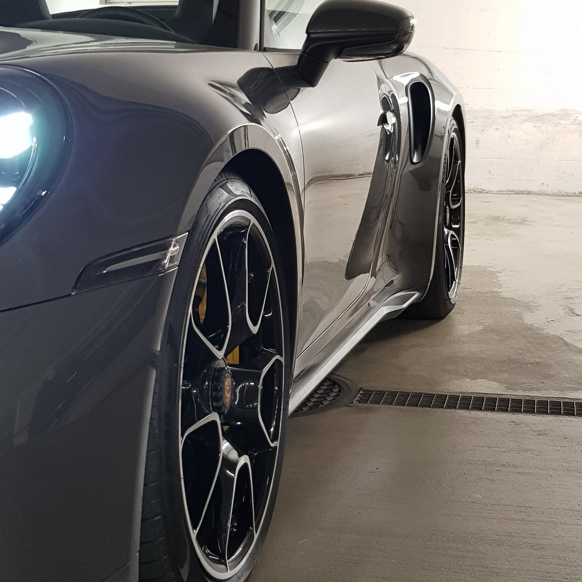 PORSCHE 3.7 Turbo S PDK-image-5