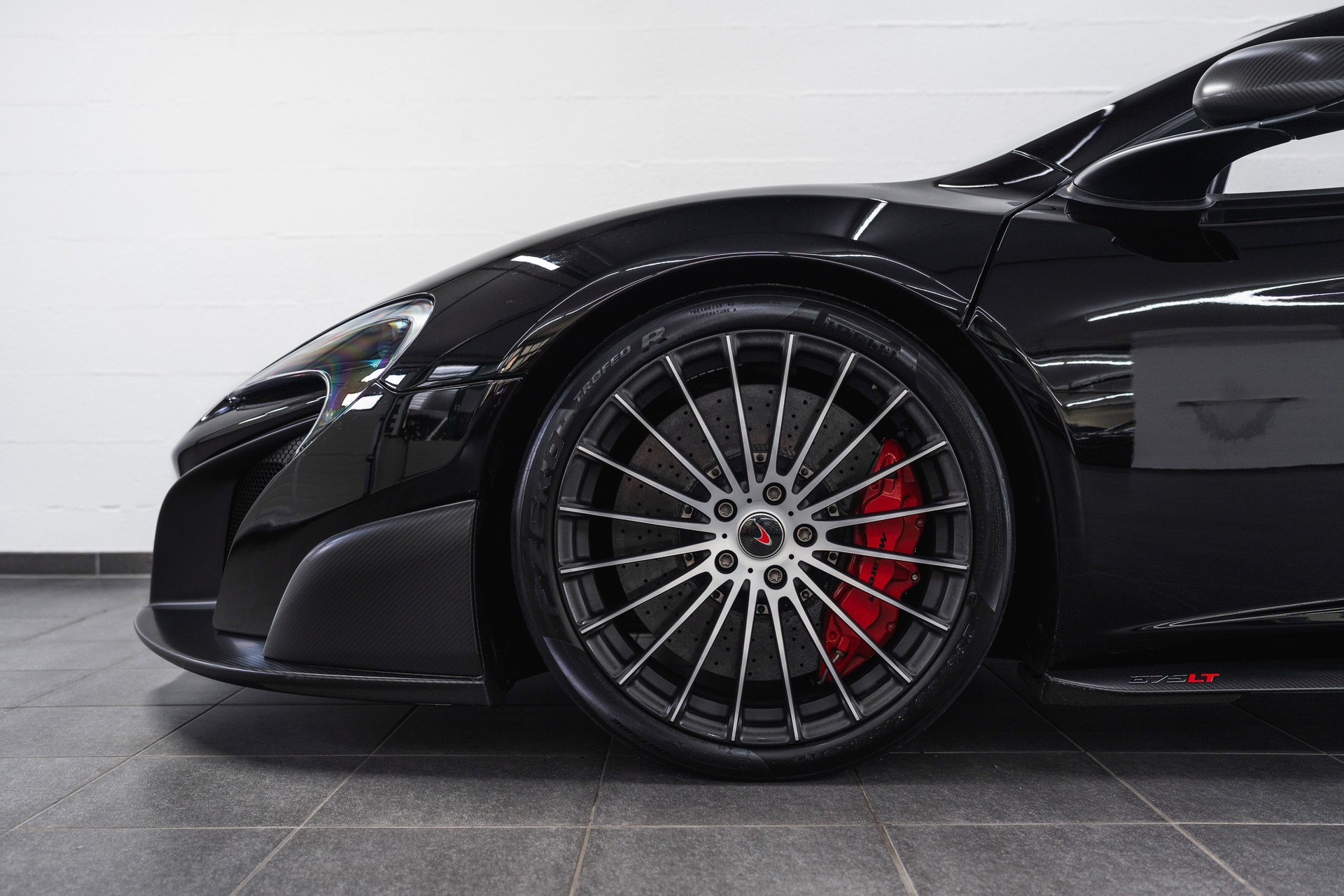 McLAREN 675LT Spider 3.8 V8 SSG-image-11