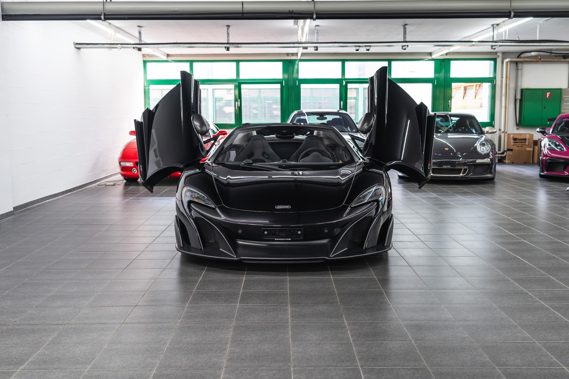 McLAREN 675LT Spider 3.8 V8 SSG-image-8