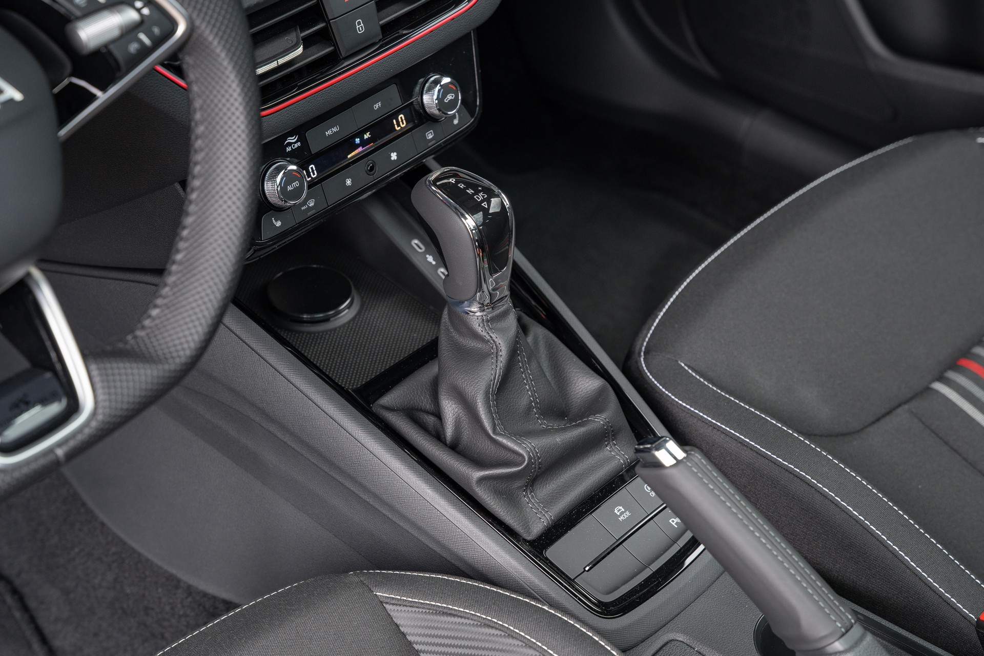 SKODA Scala 1.5 TSI Monte Carlo DSG-image-19
