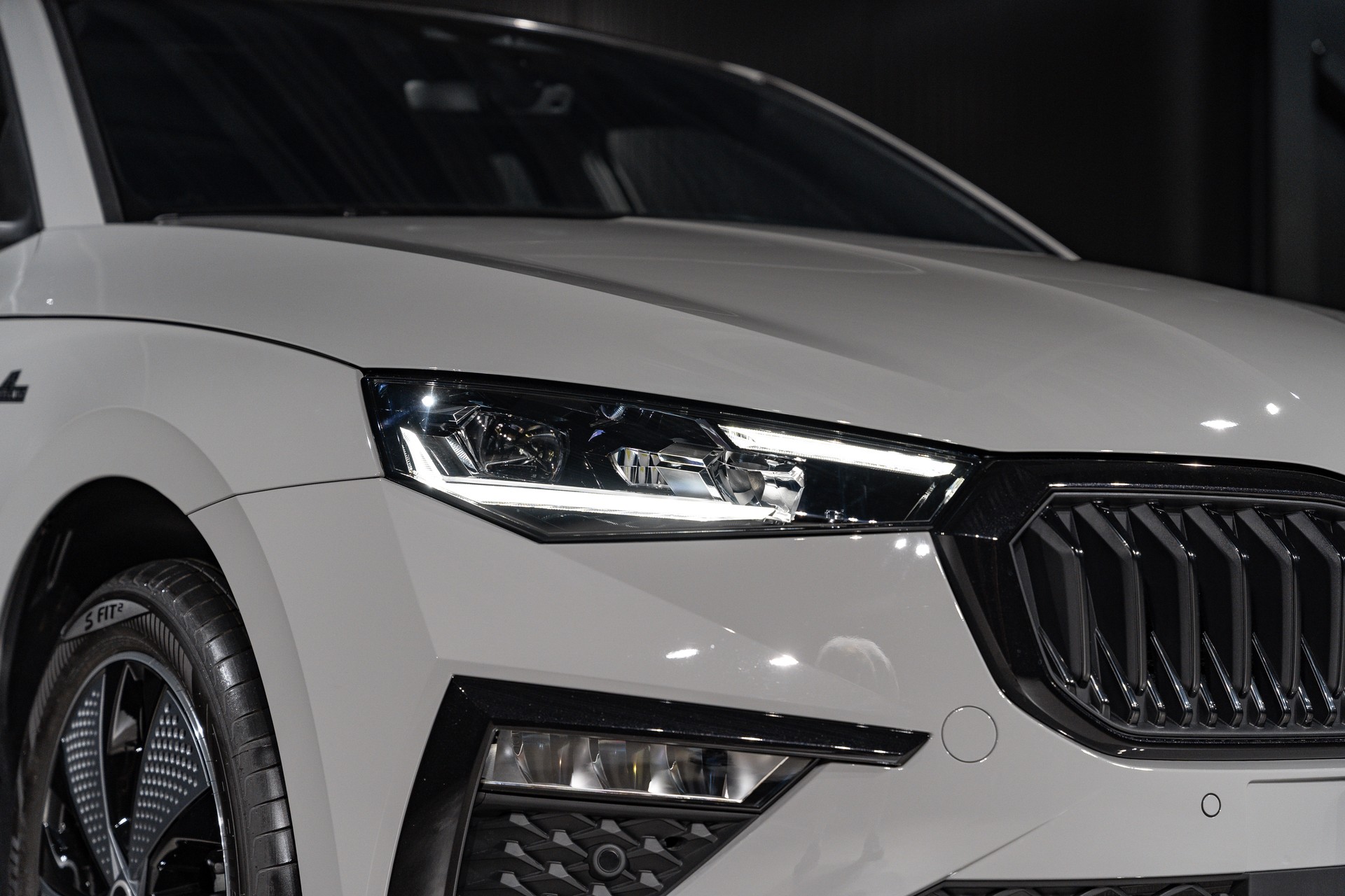 SKODA Scala 1.5 TSI Monte Carlo DSG-image-24