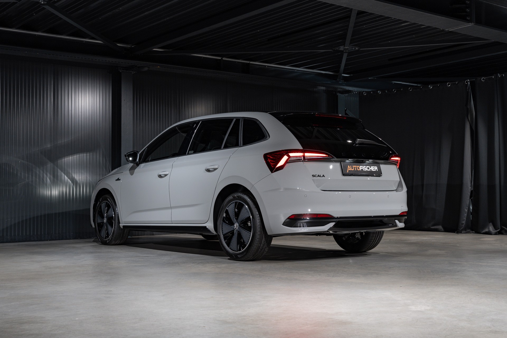 SKODA Scala 1.5 TSI Monte Carlo DSG-image-8