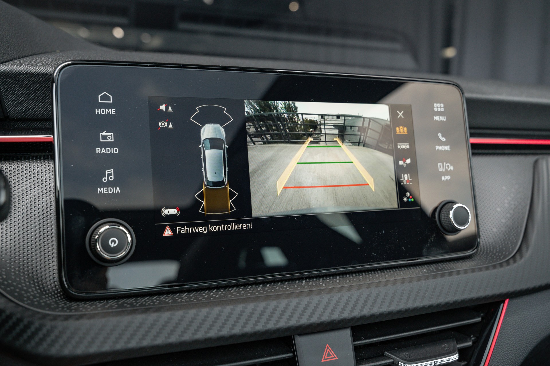 SKODA Scala 1.5 TSI Monte Carlo DSG-image-18