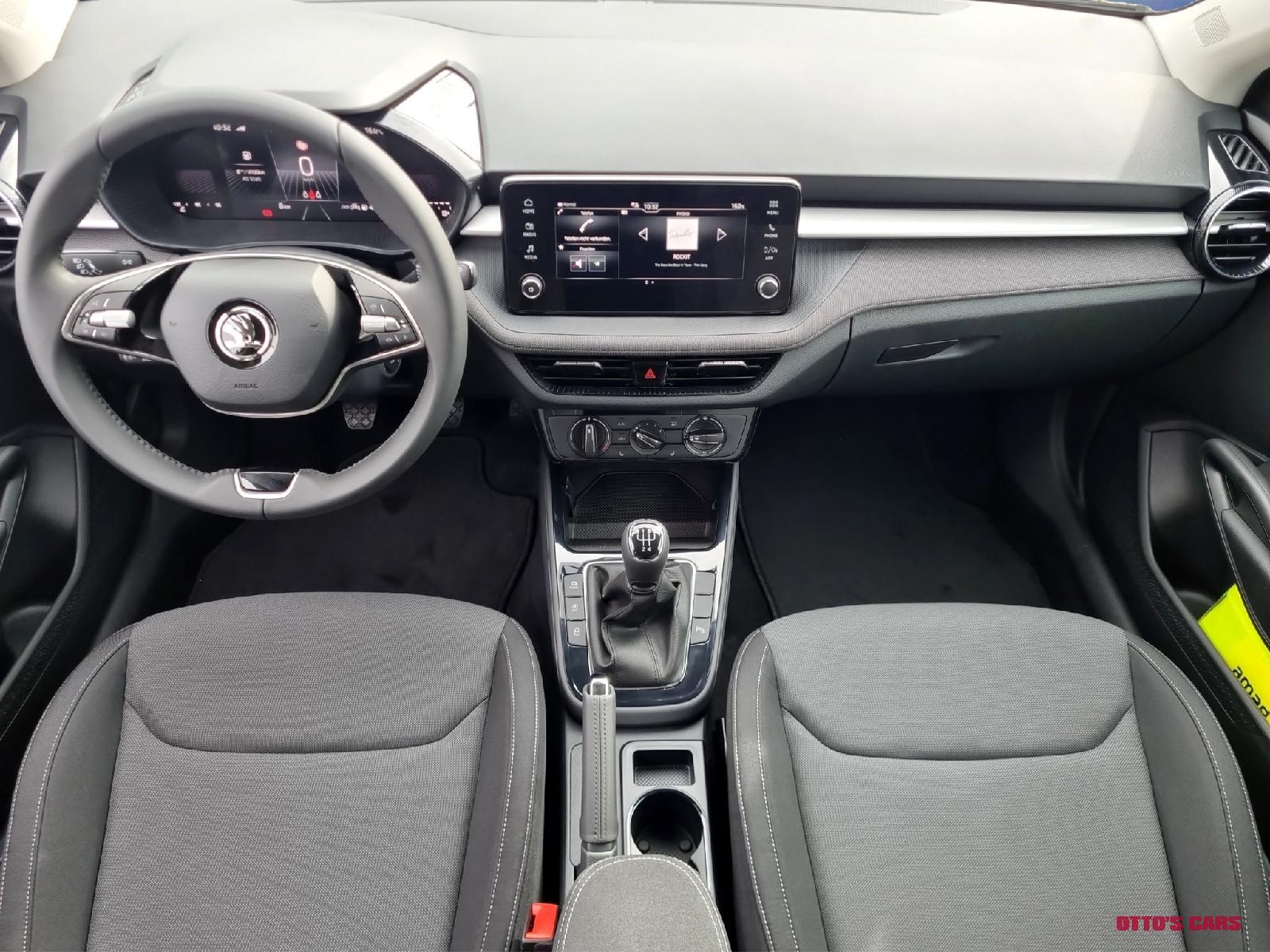 SKODA Fabia 1.0 TSI Selection *Abstandstempomat*Spurhalte*Rückfahrkamera* 2025-image-2