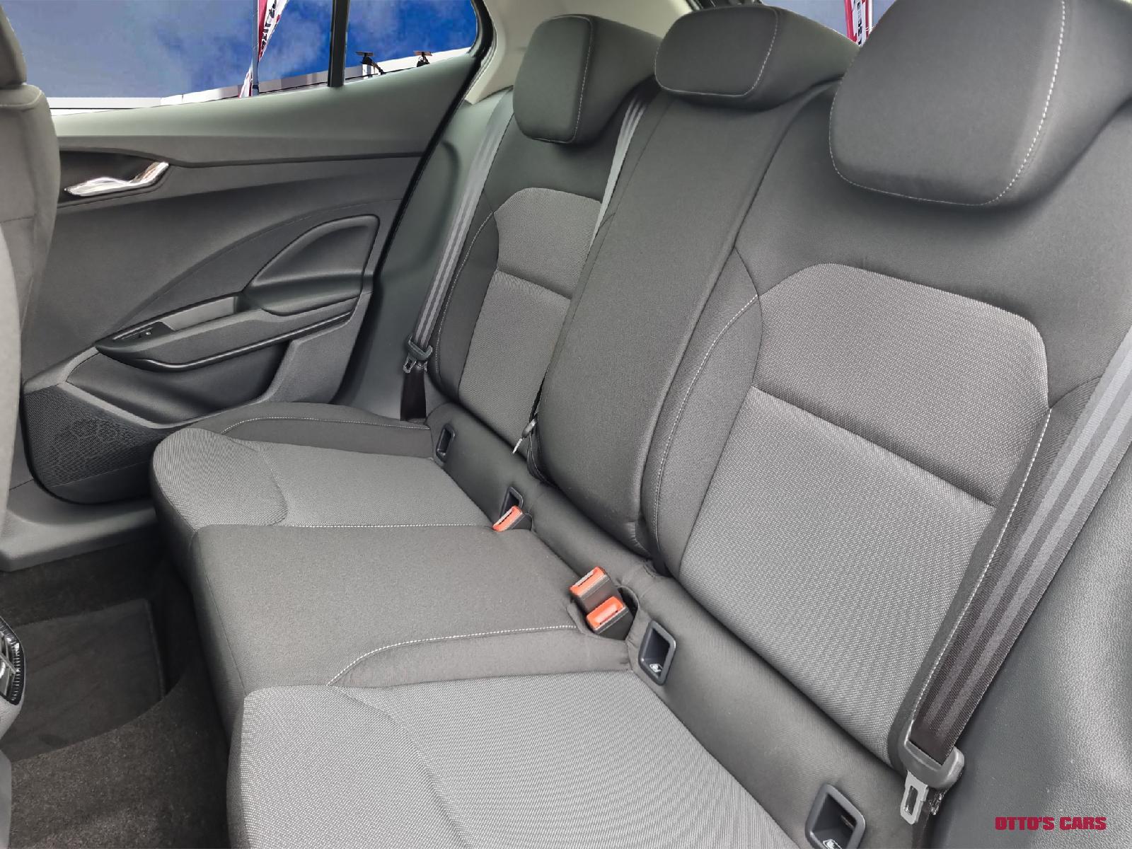 SKODA Fabia 1.0 TSI Selection *Abstandstempomat*Spurhalte*Rückfahrkamera* 2025-image-7