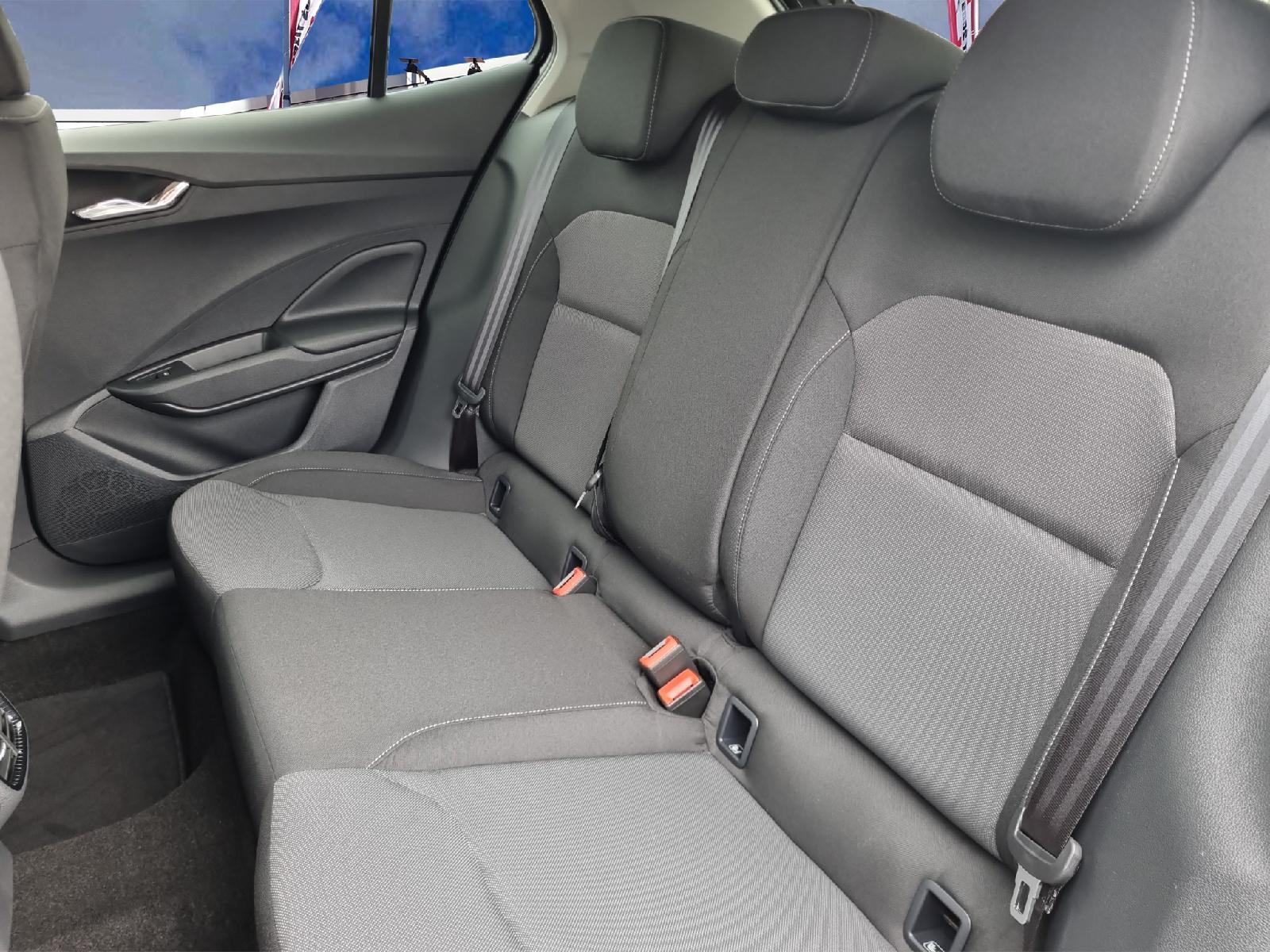 SKODA Fabia 1.0 TSI Selection *Abstandstempomat*Spurhalte*Rückfahrkamera* 2025-image-7
