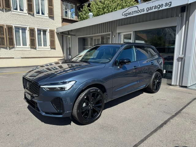 VOLVO XC60 2.0 B5 MH Black Edition AWD-image-6