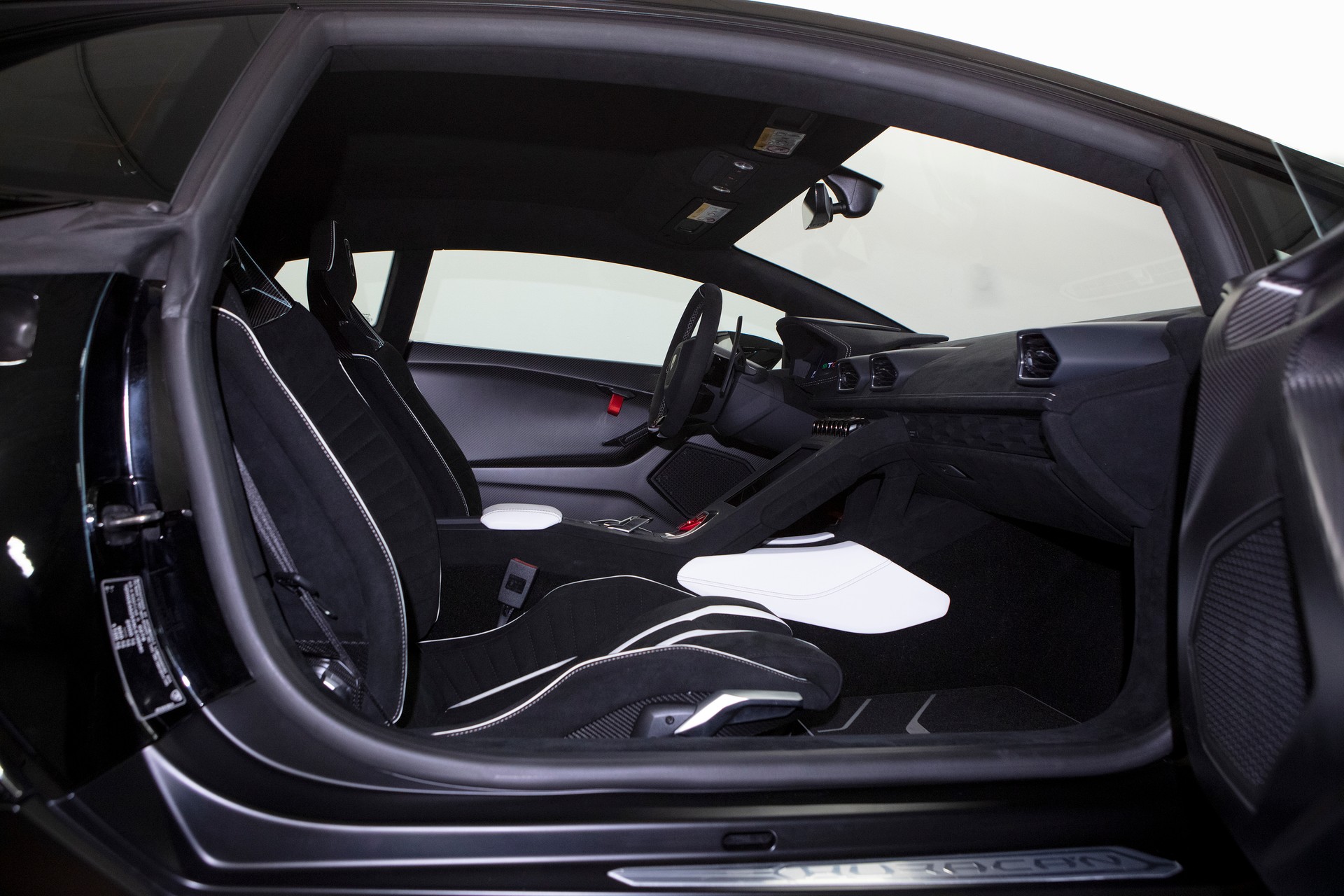LAMBORGHINI Huracán STO Coupé DCT RWD-image-5
