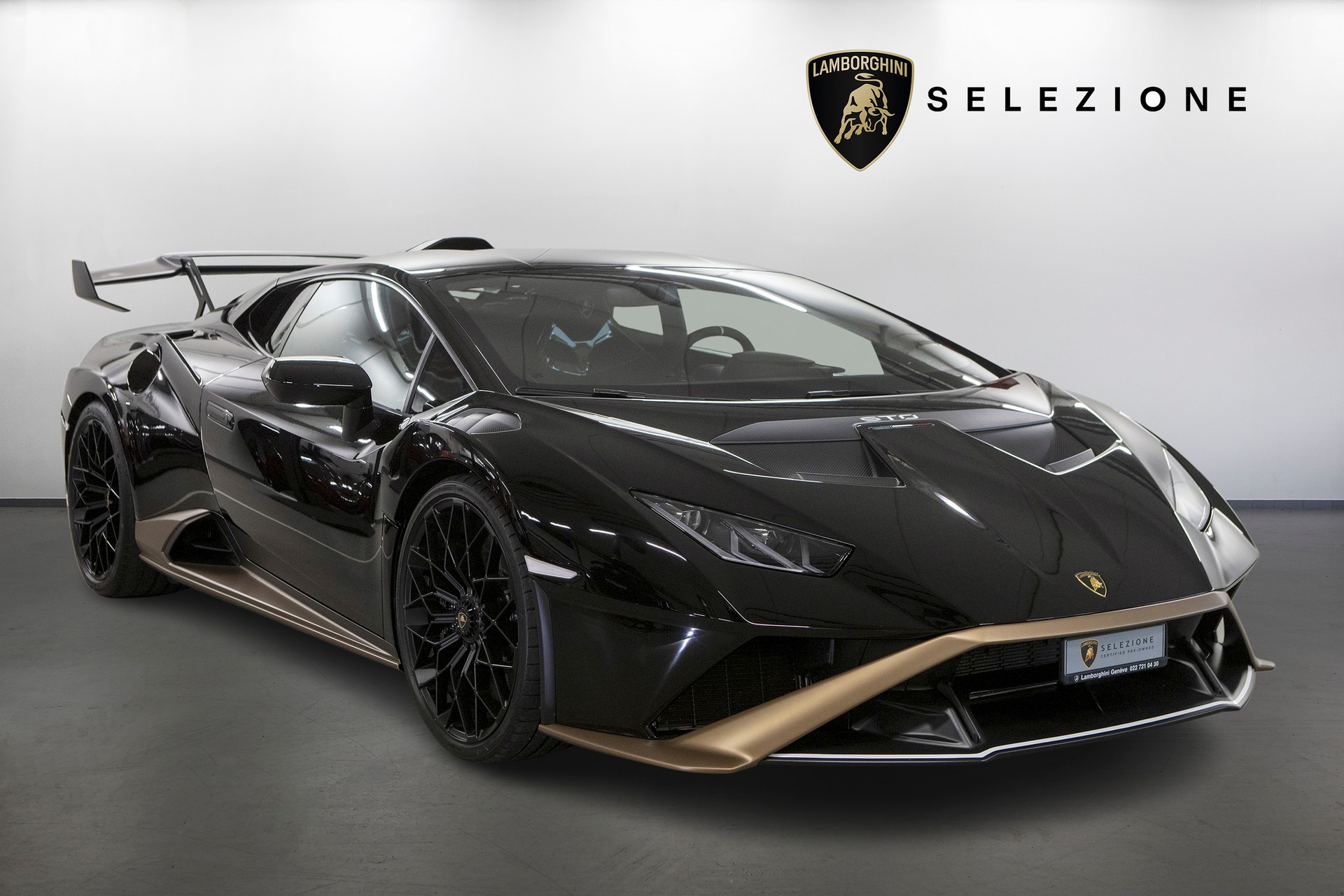 LAMBORGHINI Huracán STO Coupé DCT RWD-image-0