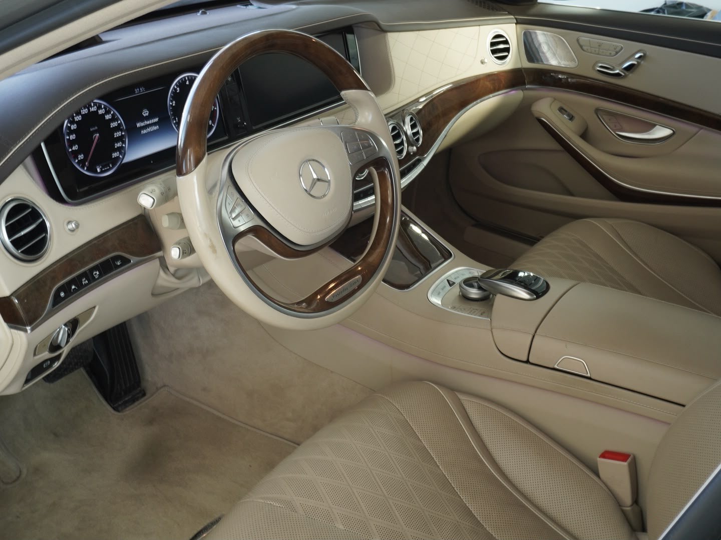 MERCEDES-BENZ S 500 4Matic 7G-Tronic-image-2