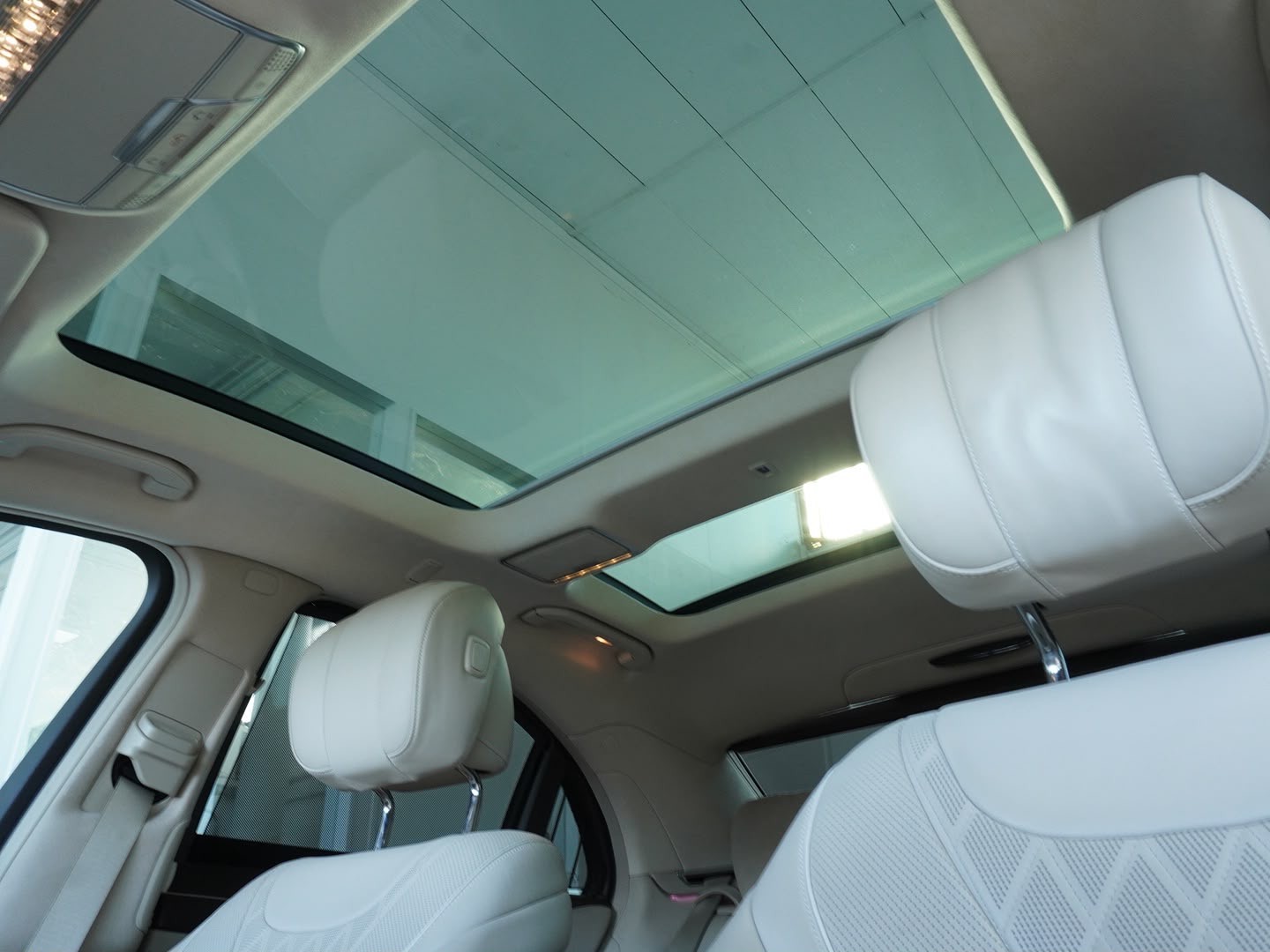 MERCEDES-BENZ S 500 4Matic 7G-Tronic-image-5