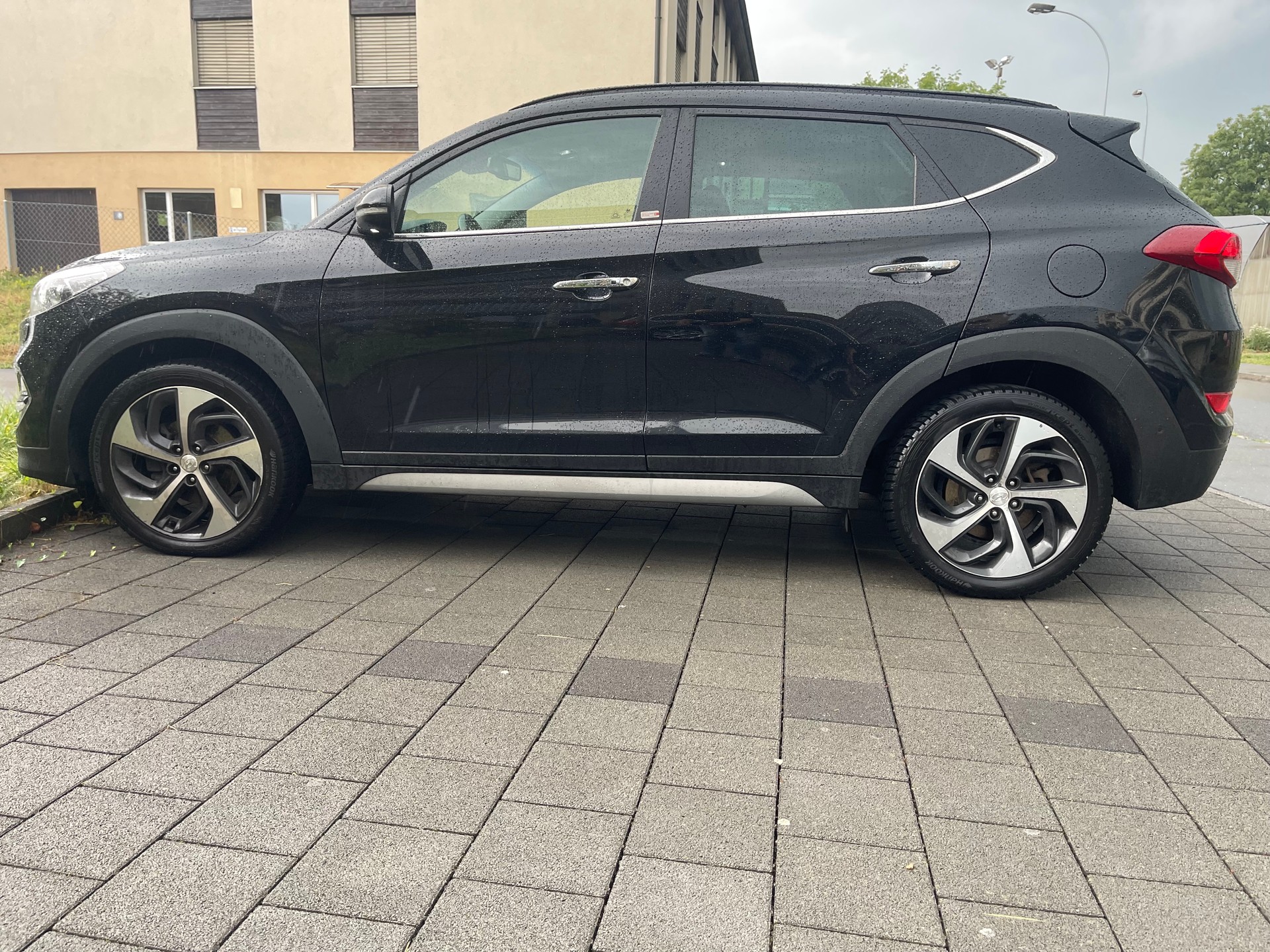 HYUNDAI Tucson 2.0 CRDI Vertex 4WD Automatic-image-8