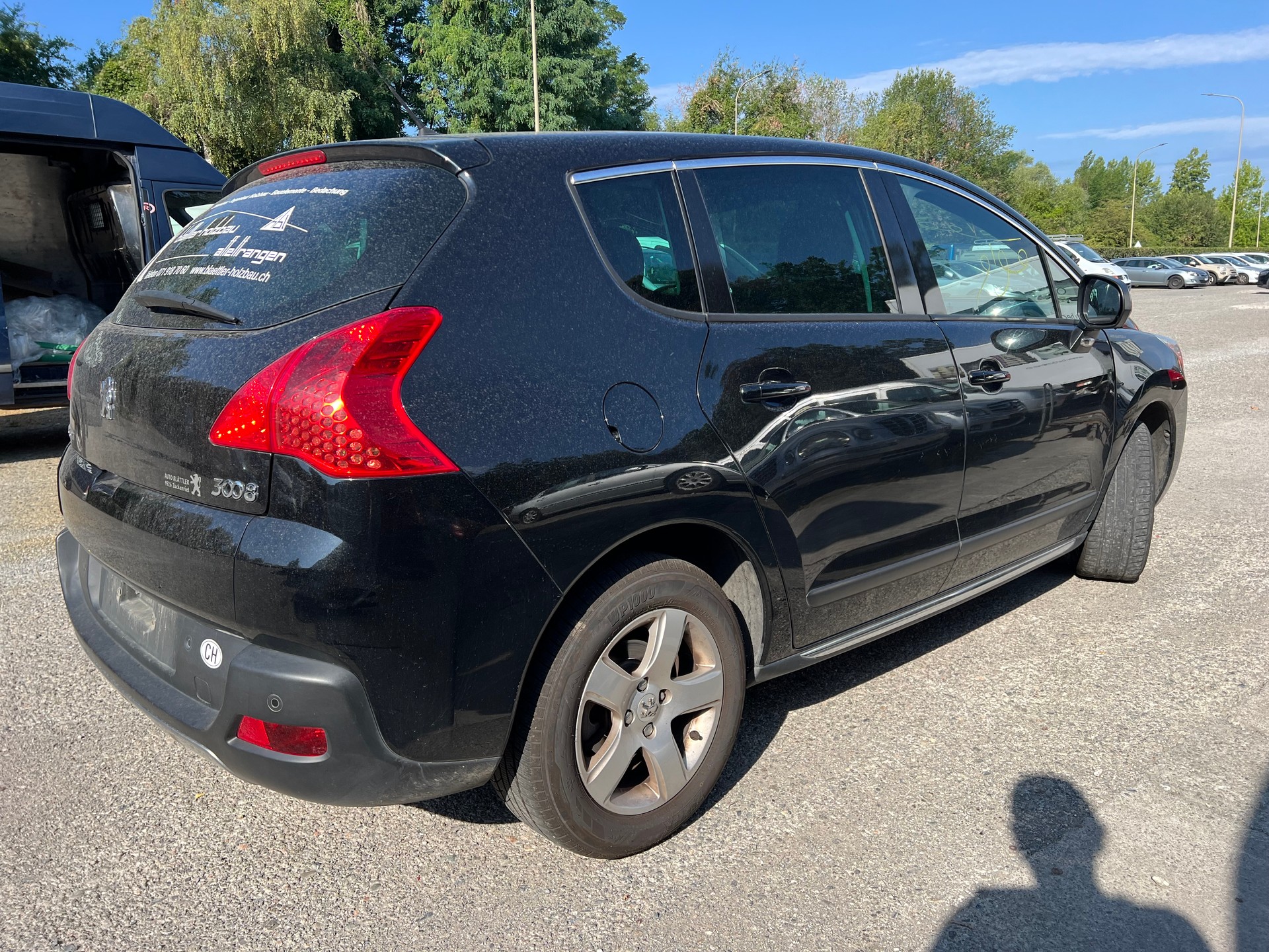 PEUGEOT 3008 1.6 16V T Platinum-image-2