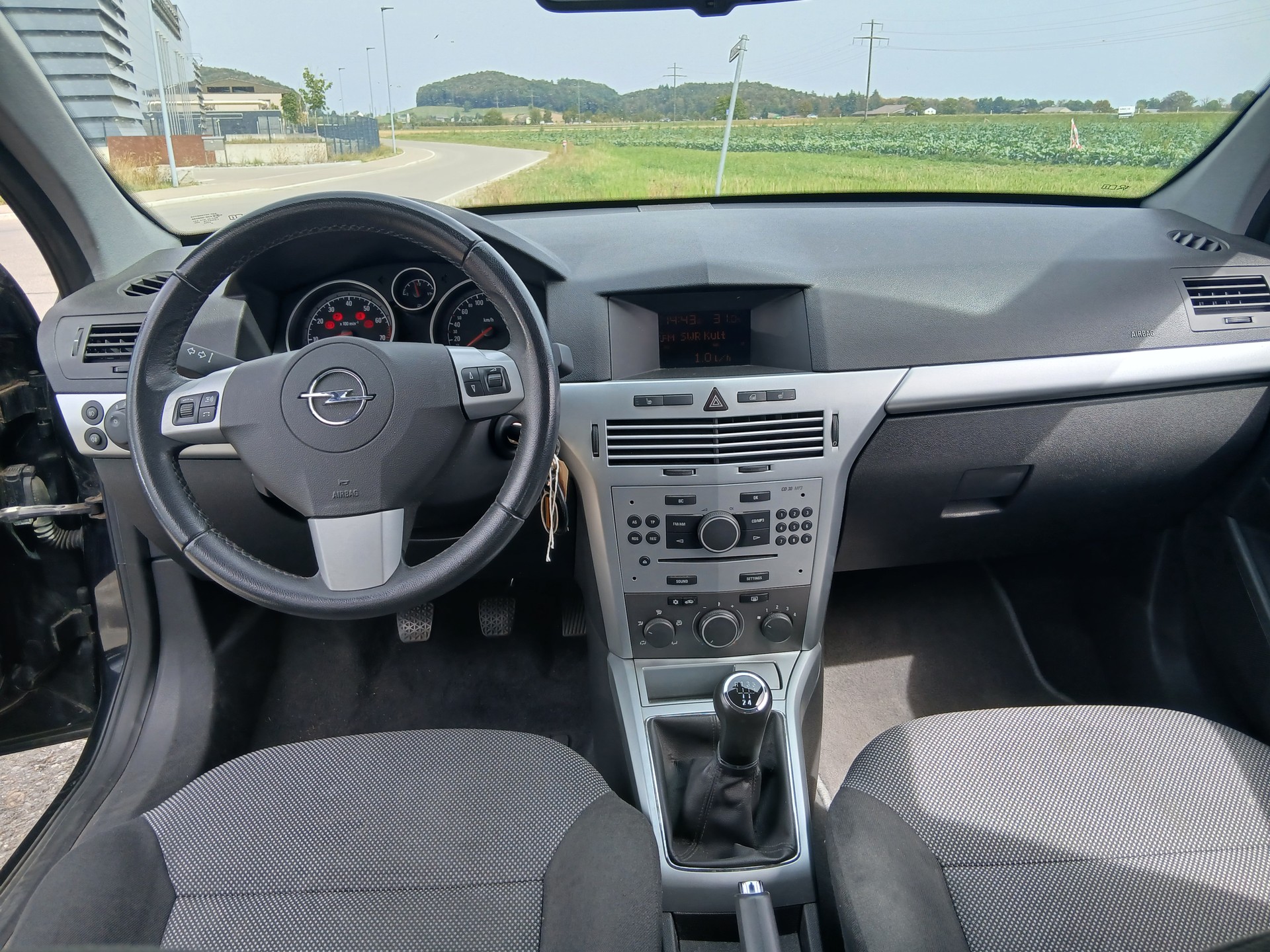 OPEL Astra 1.8i 16V Enjoy-image-3