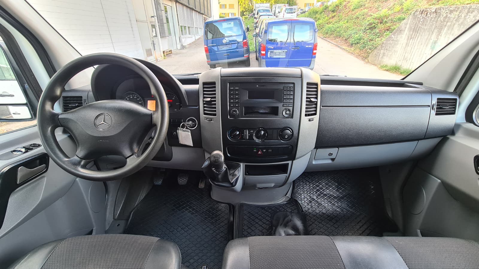 MERCEDES-BENZ Sprinter 314 CDI Standard ** Kipper mit Doppelkabine ** AHK -3500 Kg ** Frisch Ab MFK & Service **-image-14