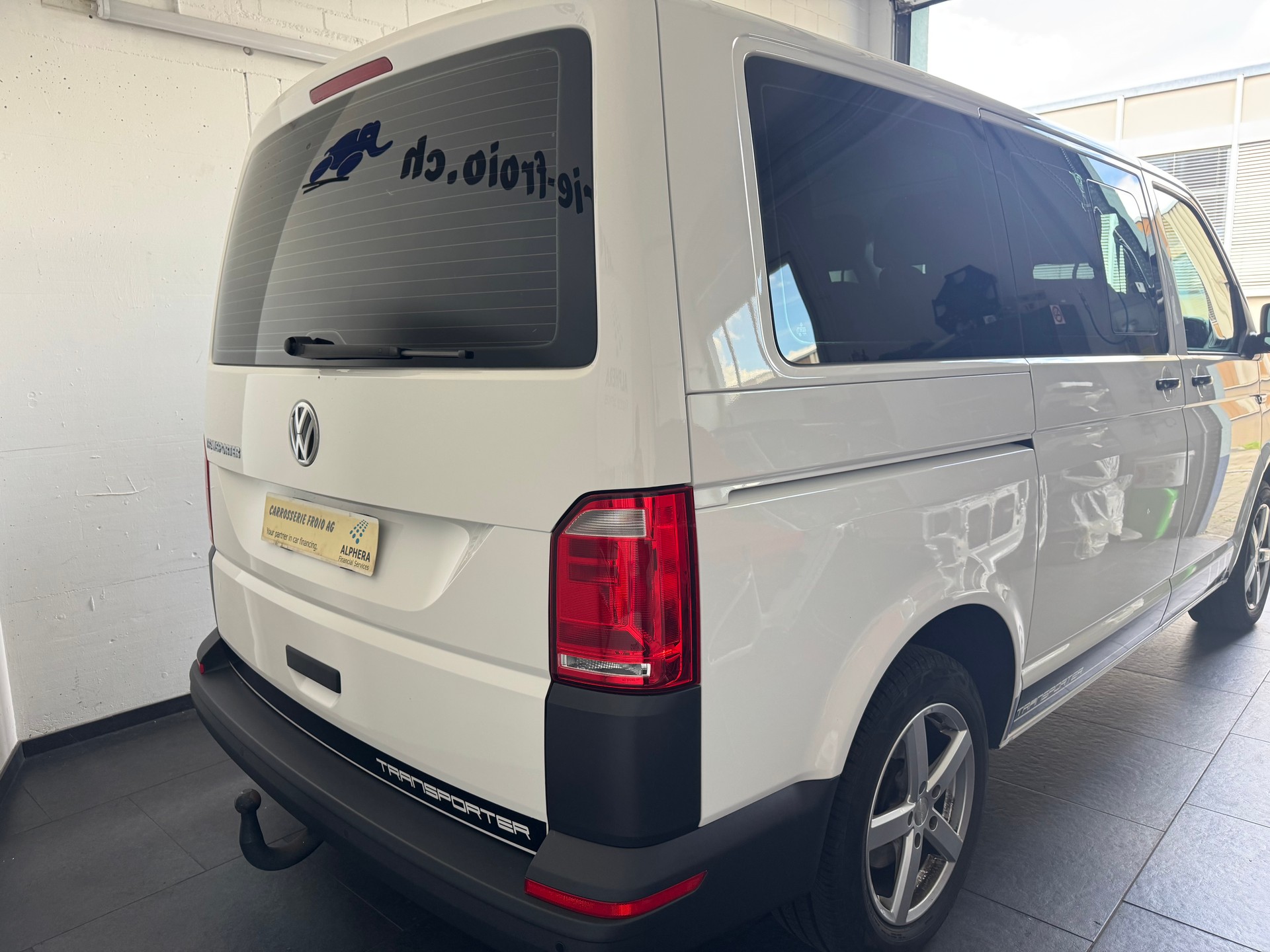 VW T6 Caravelle 2.0 TDI Trendline DSG-image-1