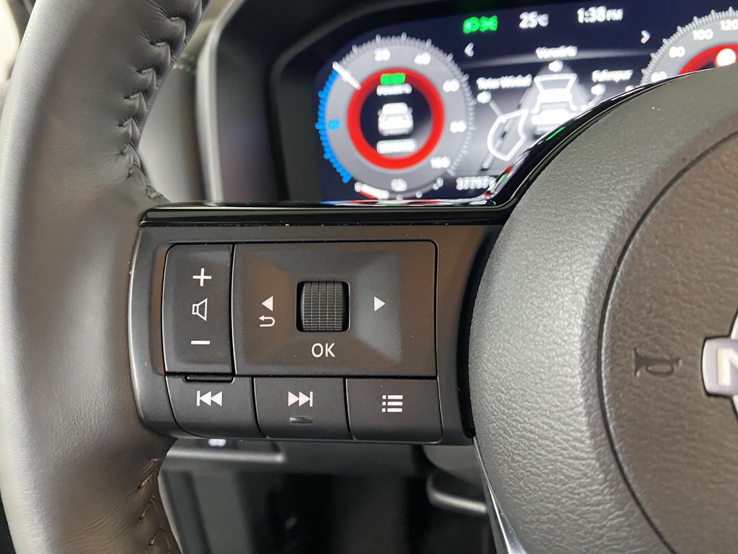 NISSAN X-Trail 1.5 VC-T e-Power 4WD Tekna+-image-10