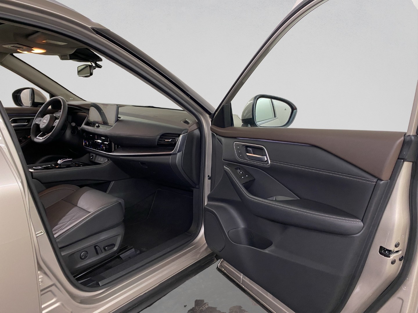 NISSAN X-Trail 1.5 VC-T e-Power 4WD Tekna+-image-20