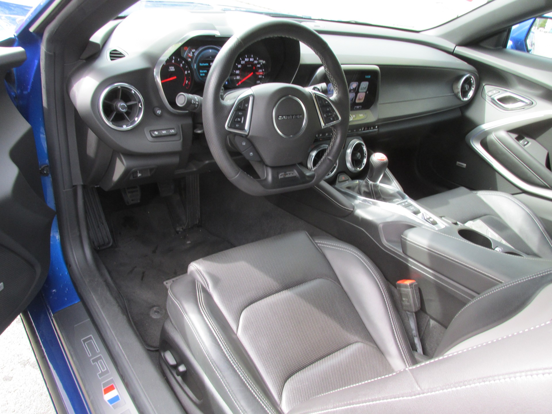 CHEVROLET Camaro 6.2 Coupé-image-2