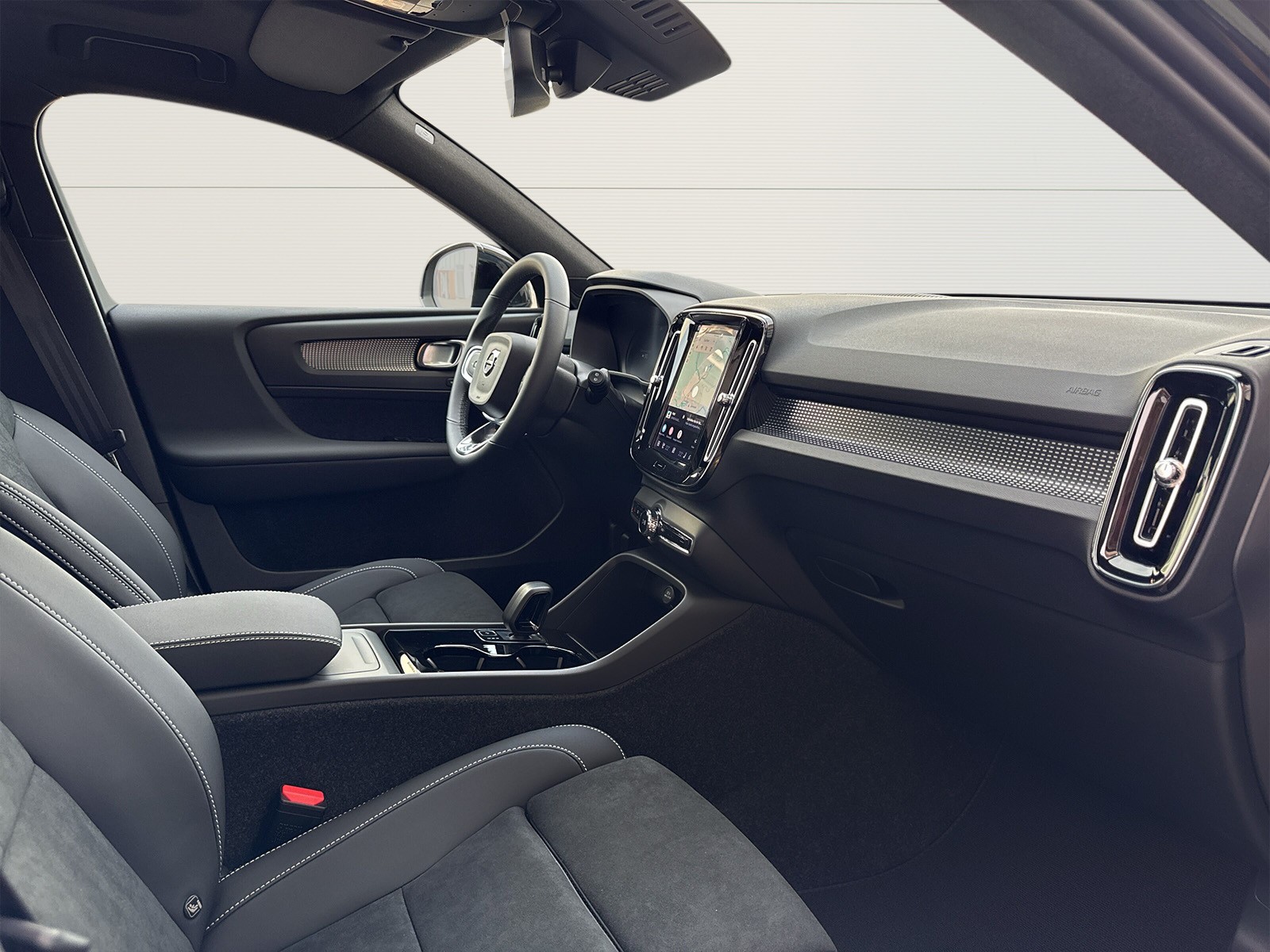 VOLVO EX40 Twin Ultra AWD-image-9
