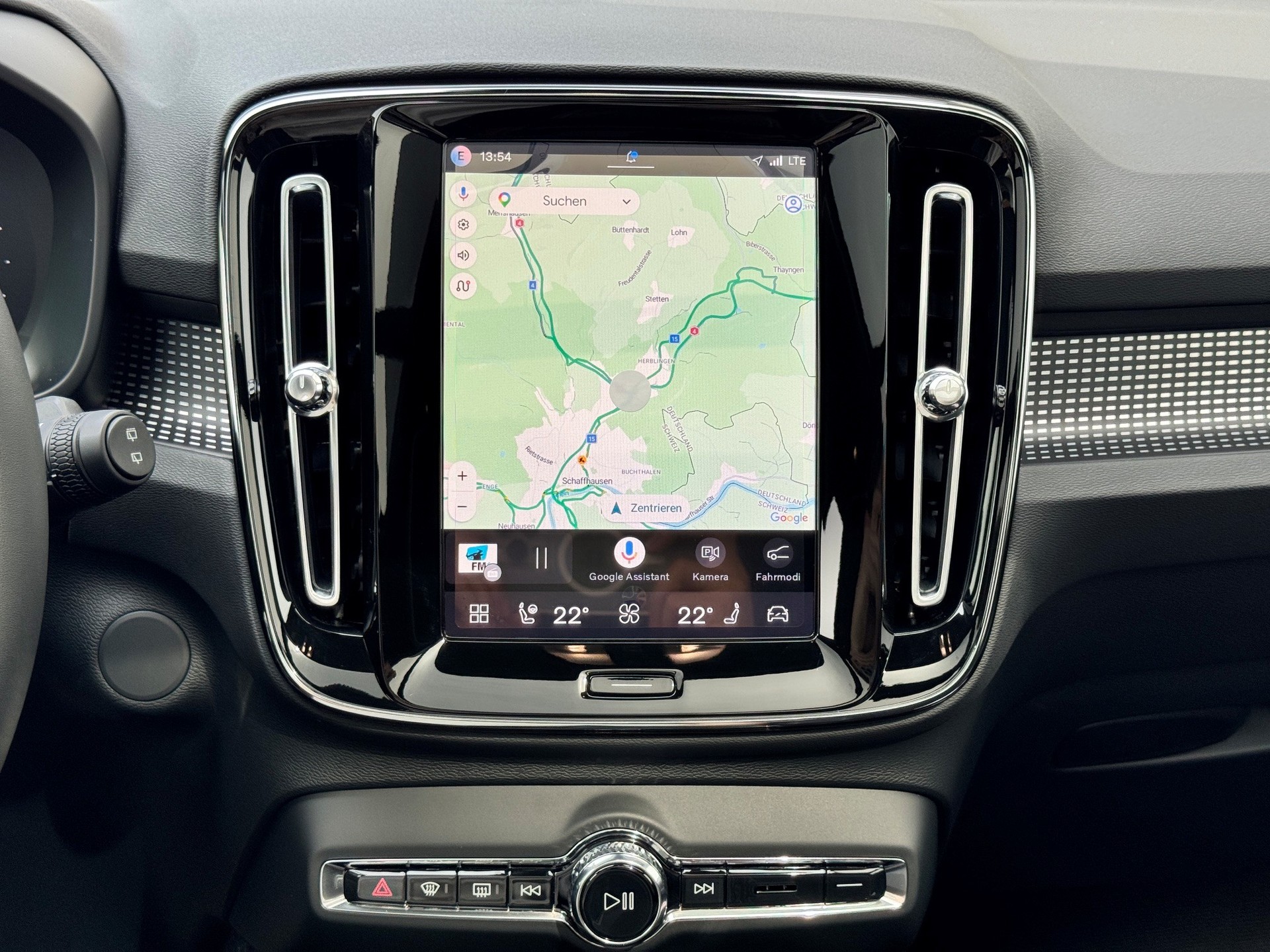 VOLVO EX40 Twin Ultra AWD-image-16