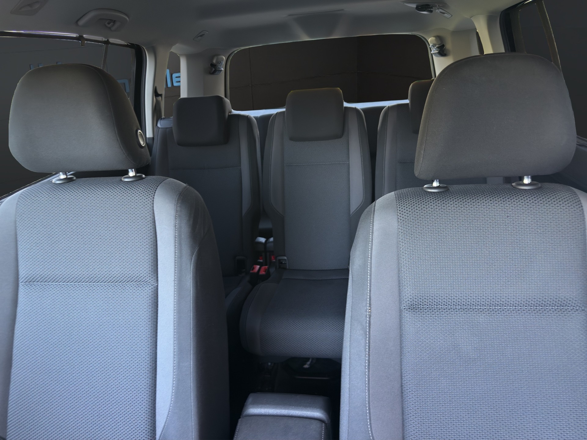 VW Touran 1.6 TDI BlueMotion Technology Family DSG 7Plätzer-image-15