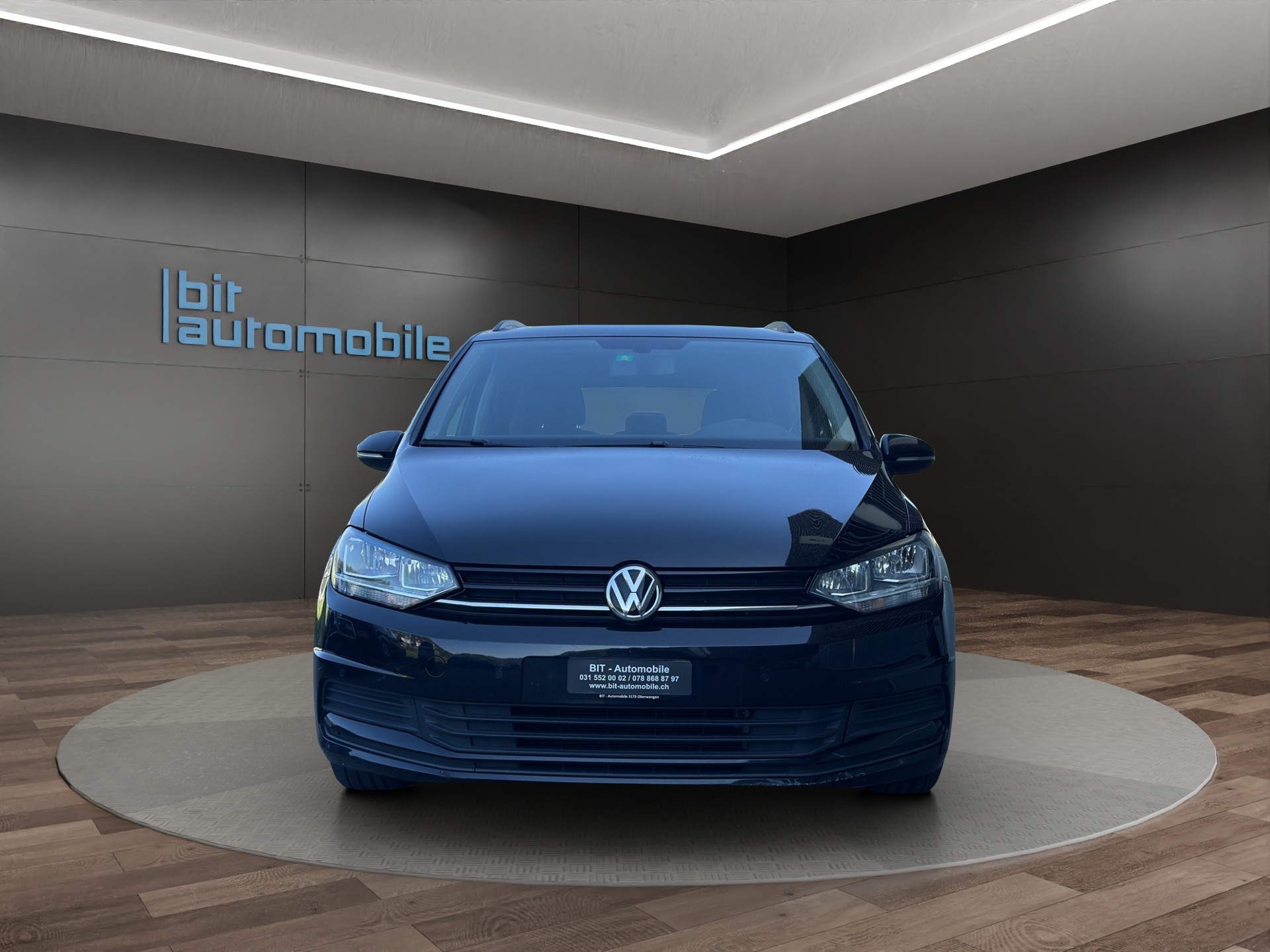VW Touran 1.6 TDI BlueMotion Technology Family DSG 7Plätzer-image-1