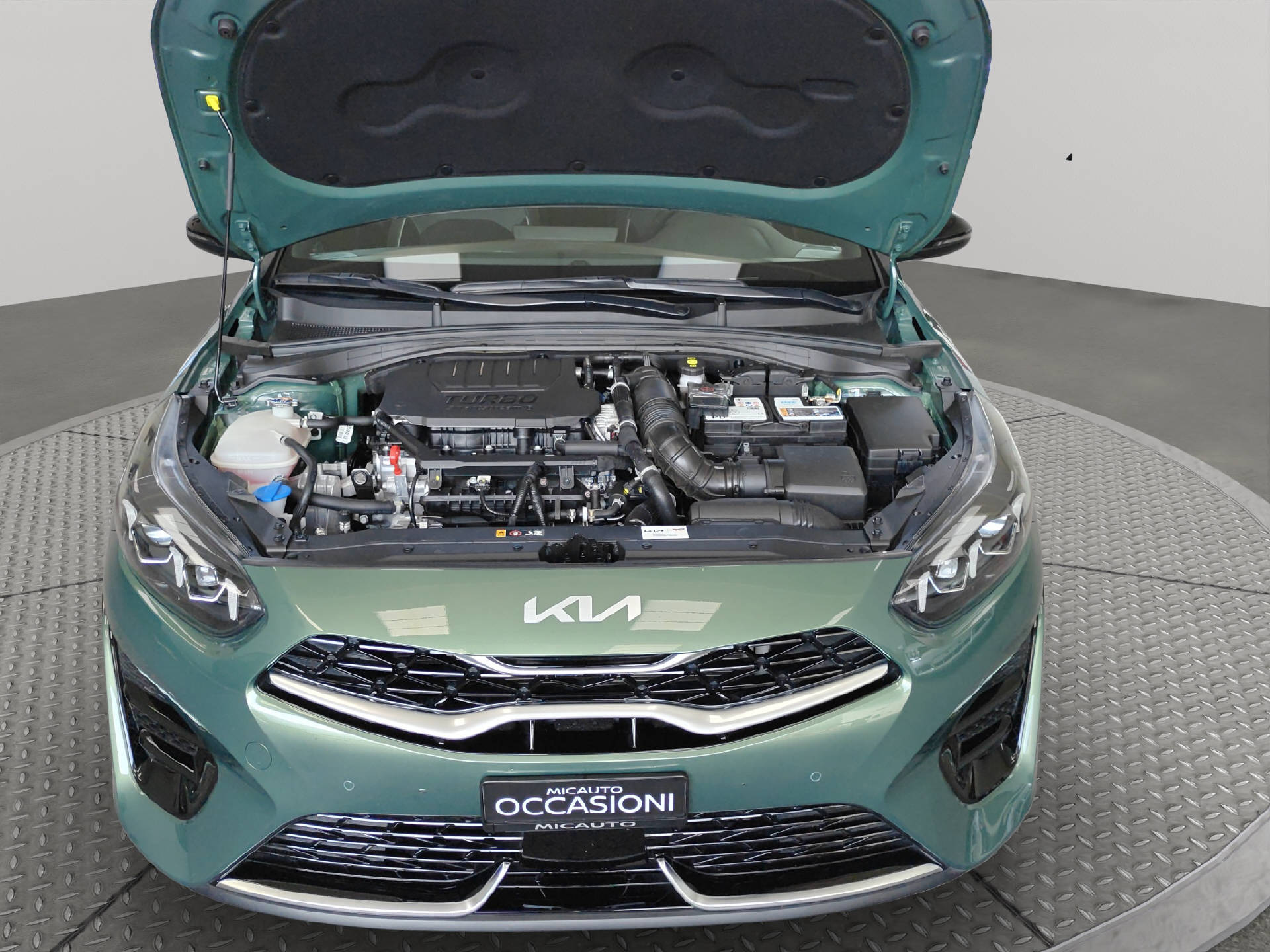 KIA ProCeed 1.5 T-GDi GT-Line Edition-image-14