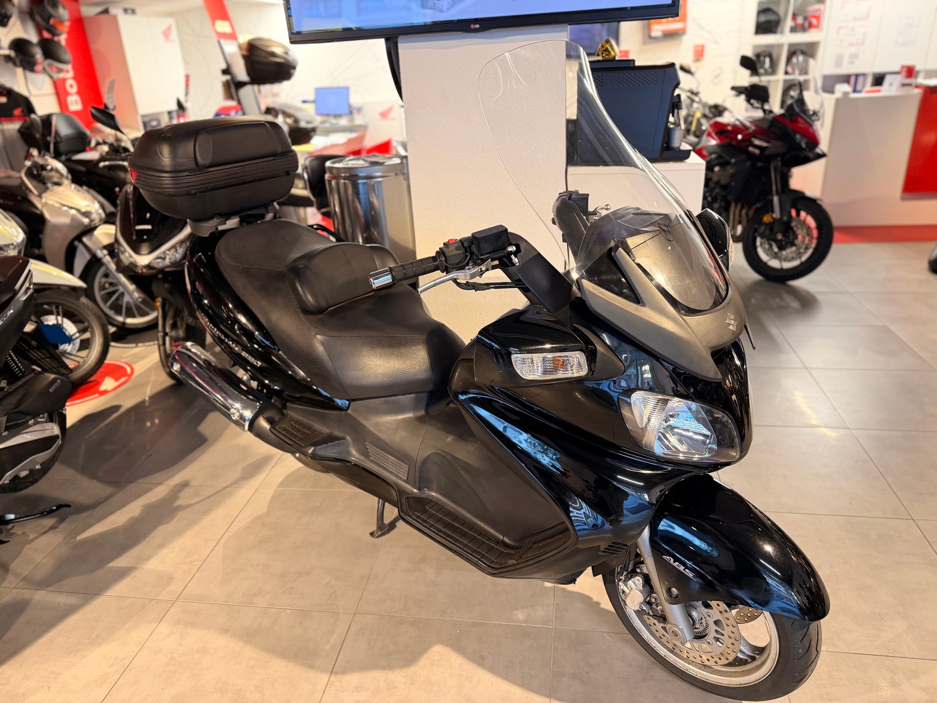 SUZUKI AN 650 ABS Burgman-showroom-element-1