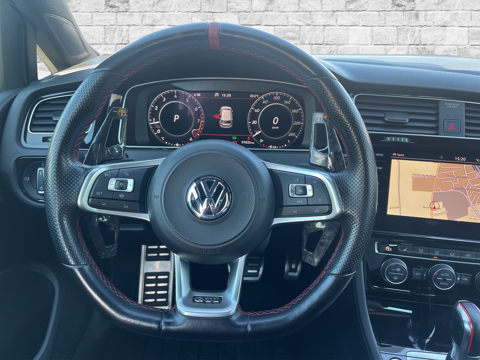 VW Golf 2.0 TSI GTI TCR DSG-image-11