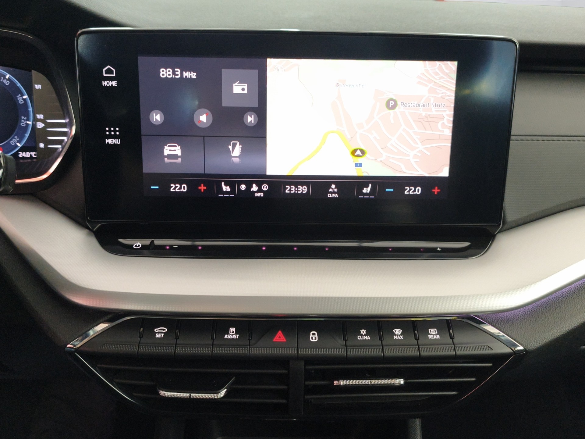 SKODA Octavia Combi 2.0 TDI DSG Ambition 4x4-image-14