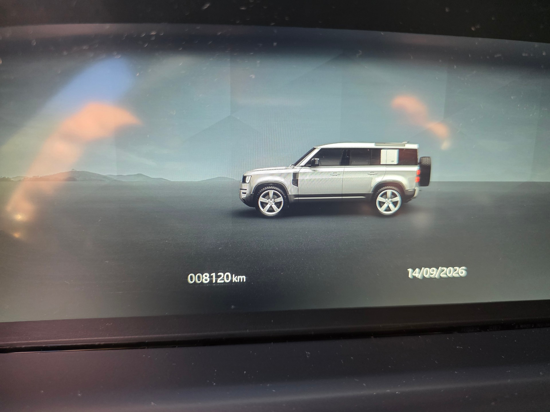 LAND ROVER Defender 110 3.0 D I6 300 X-Dynamic HSE AWD AT8-image-11