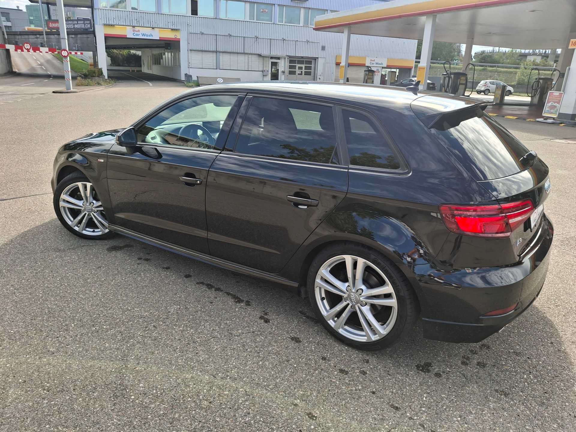AUDI A3 Sportback 35 TFSI Sport S-tronic-image-7