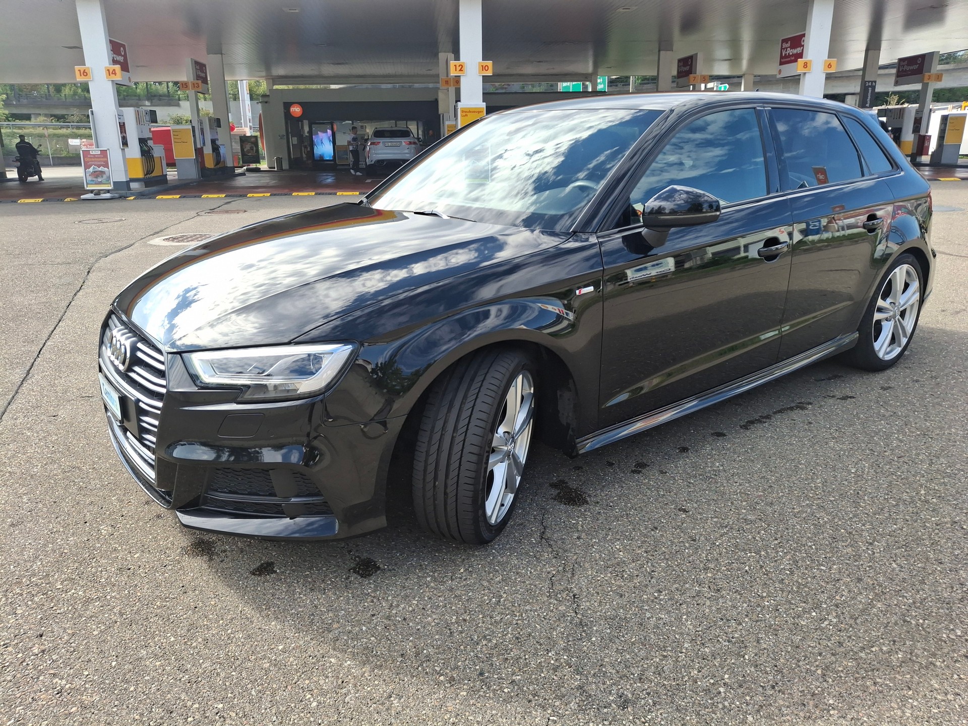 AUDI A3 Sportback 35 TFSI Sport S-tronic-image-3
