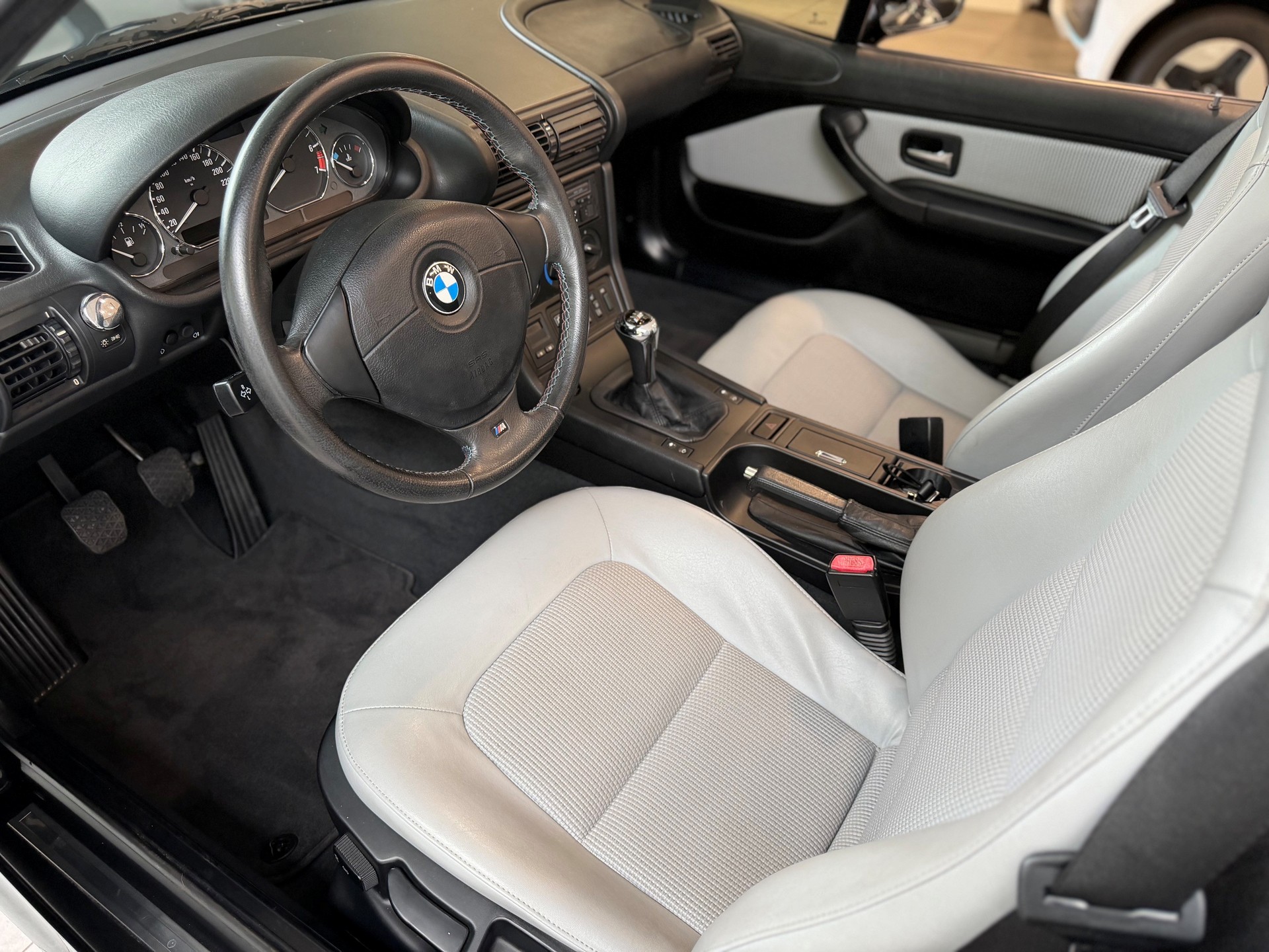 BMW Z3 1.9i Roadster-image-7