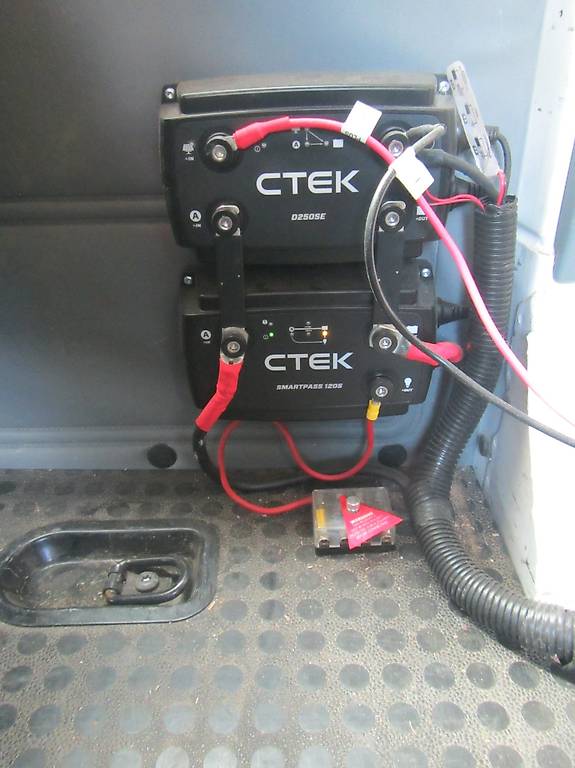 FORD Transit-image-4