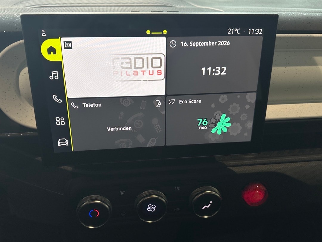 RENAULT Twingo E-Tech 27kWh Evolution-image-12