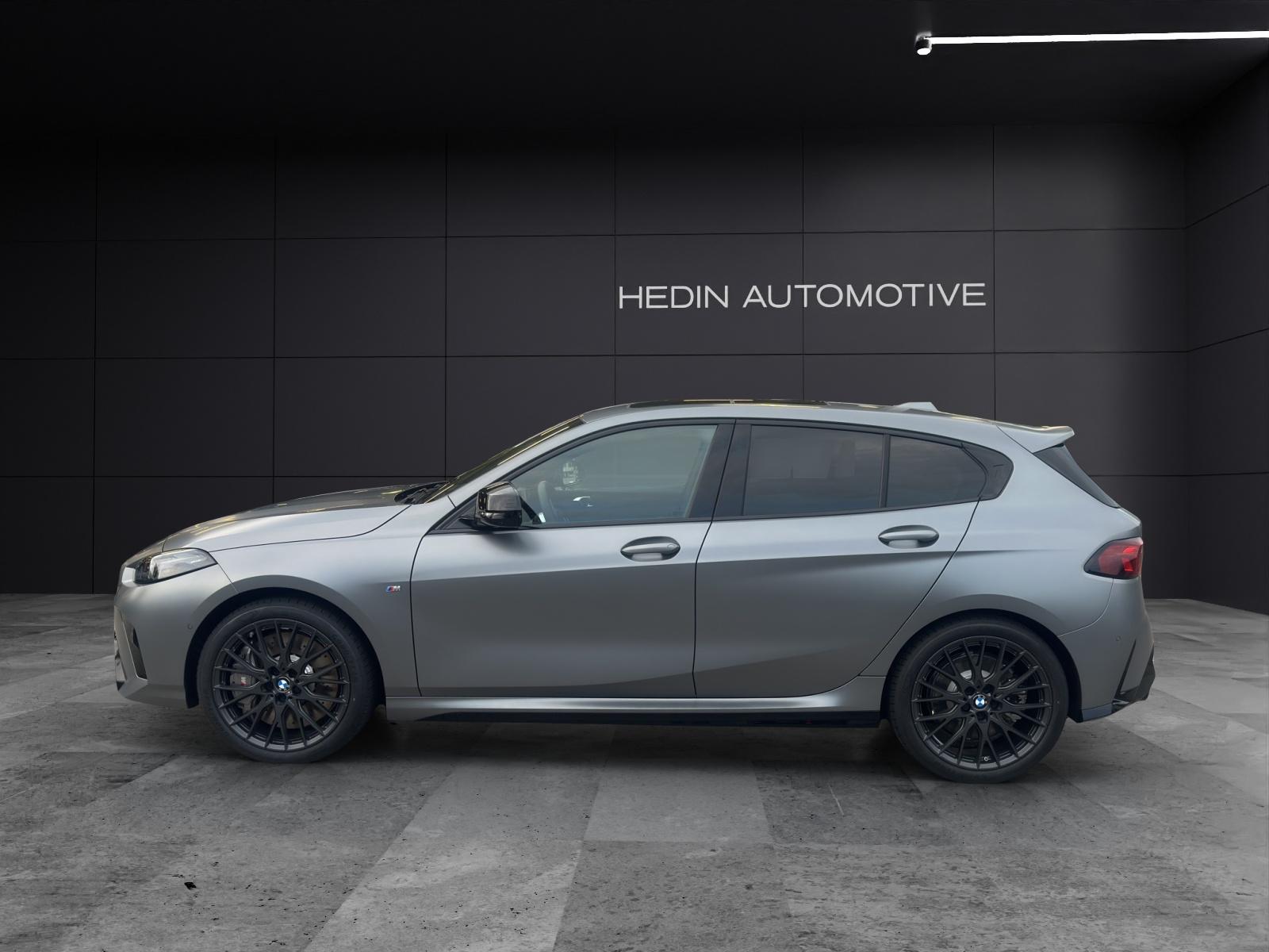 BMW 1er Reihe F70 M135i xDrive-image-2