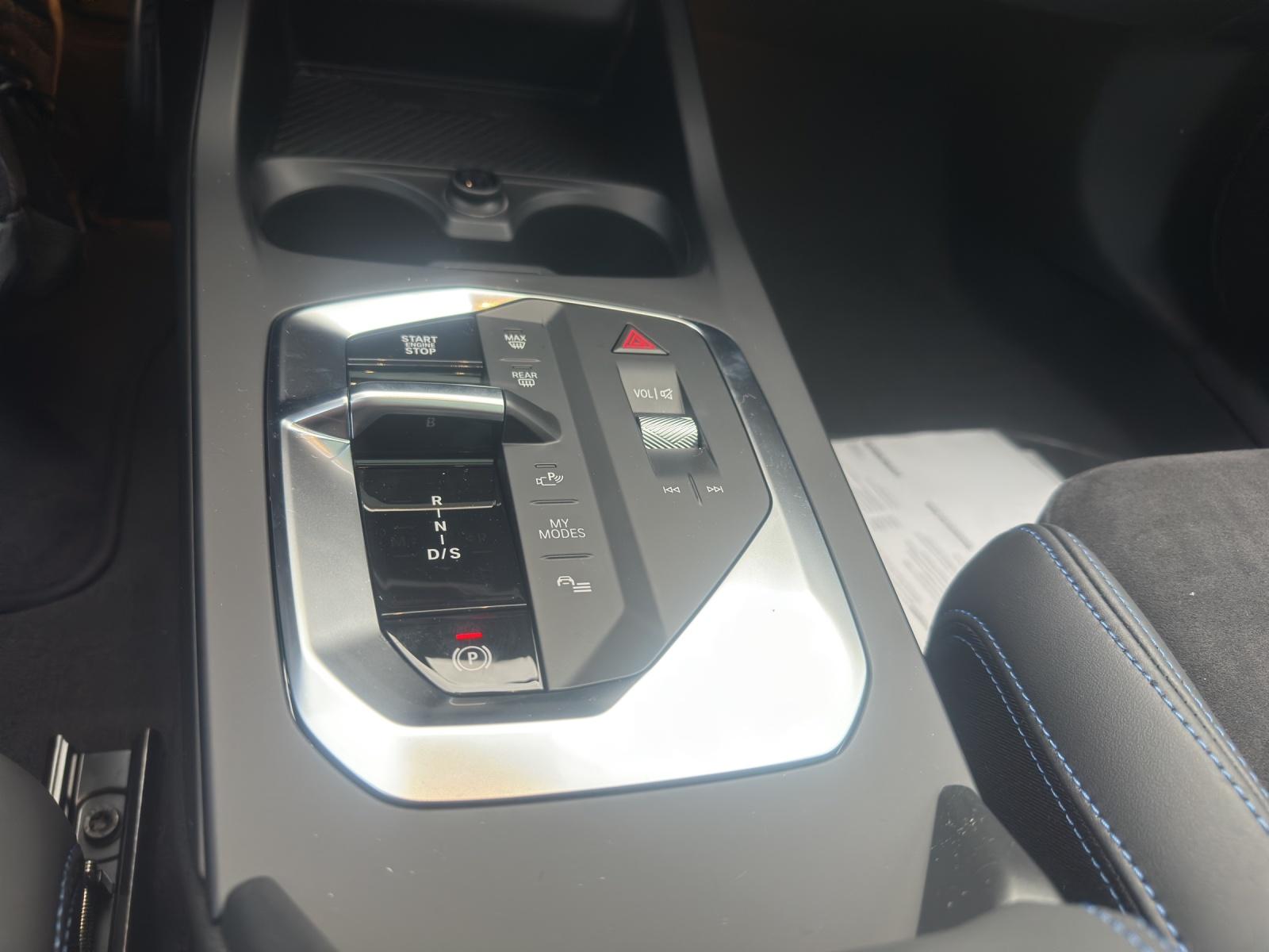 BMW 1er Reihe F70 M135i xDrive-image-9