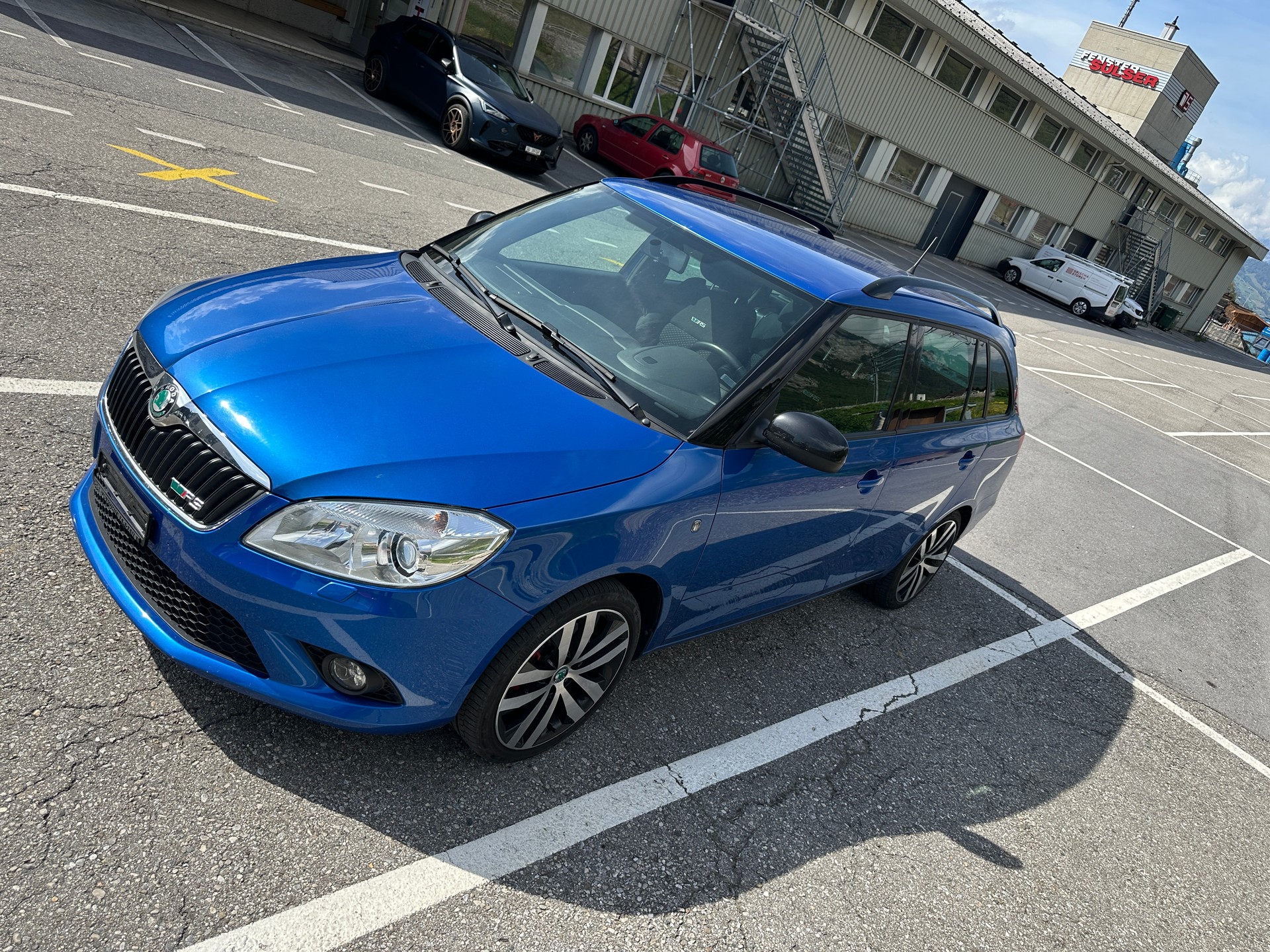 SKODA Fabia 1.4 TSI RS DSG-image-2