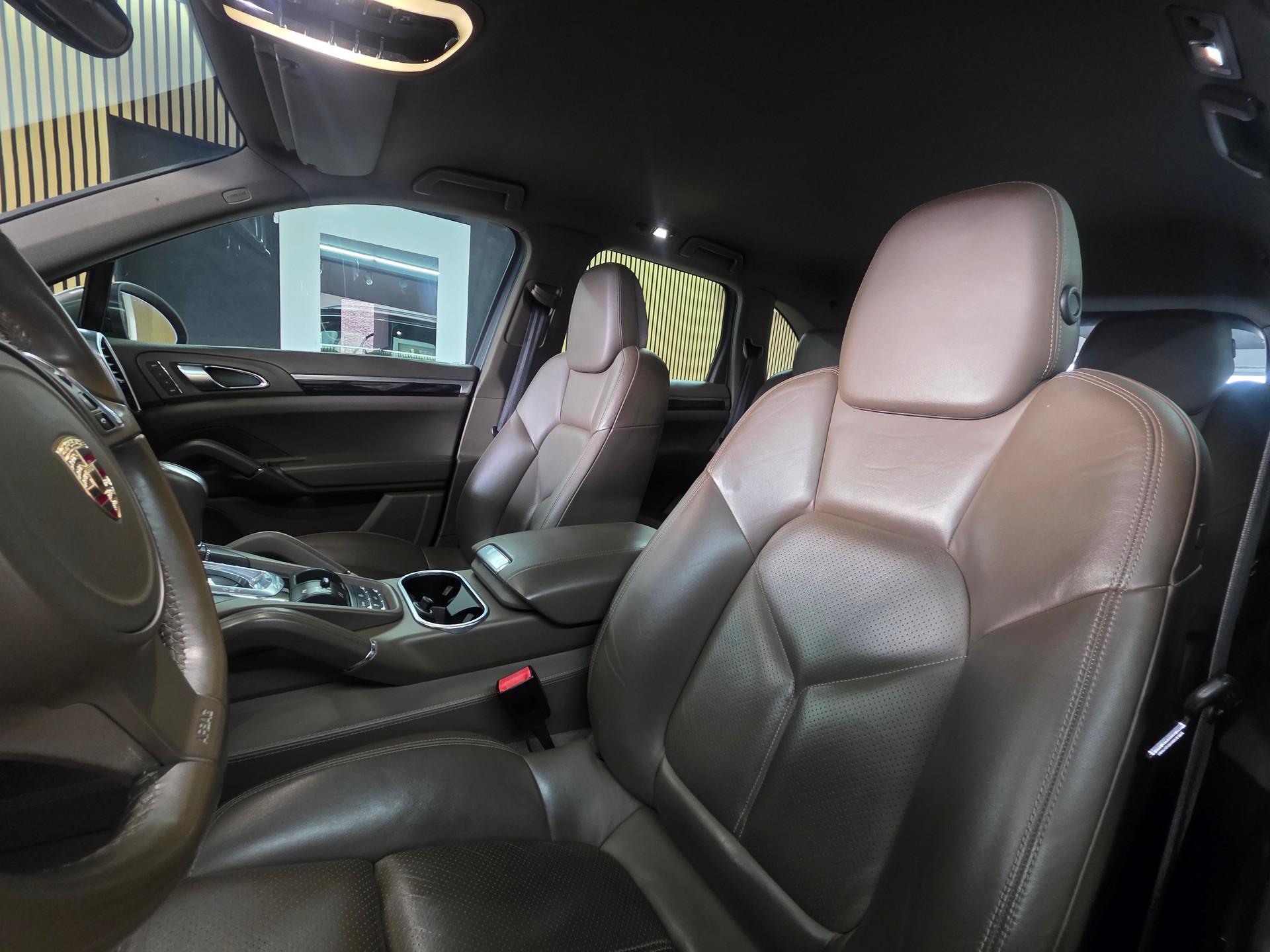 PORSCHE Cayenne S-image-9