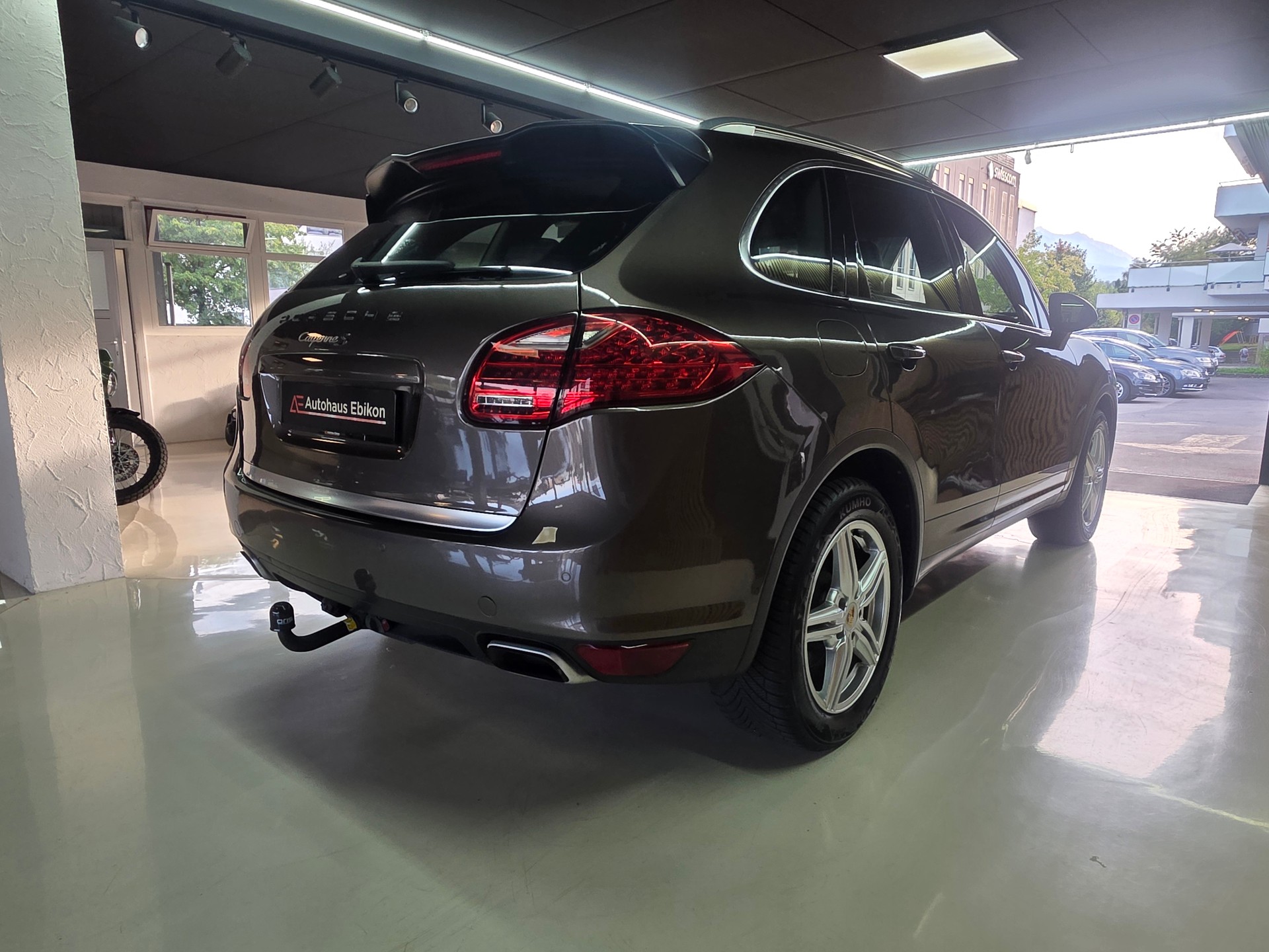 PORSCHE Cayenne S-image-6