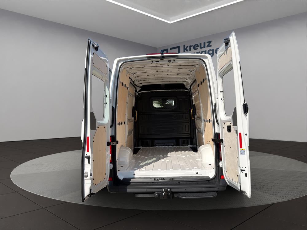 VW Crafter 35 2.0 BiTDI L3 4Motion A-image-7