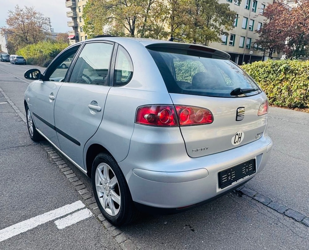 SEAT Ibiza 1.4 16V Sport-image-6