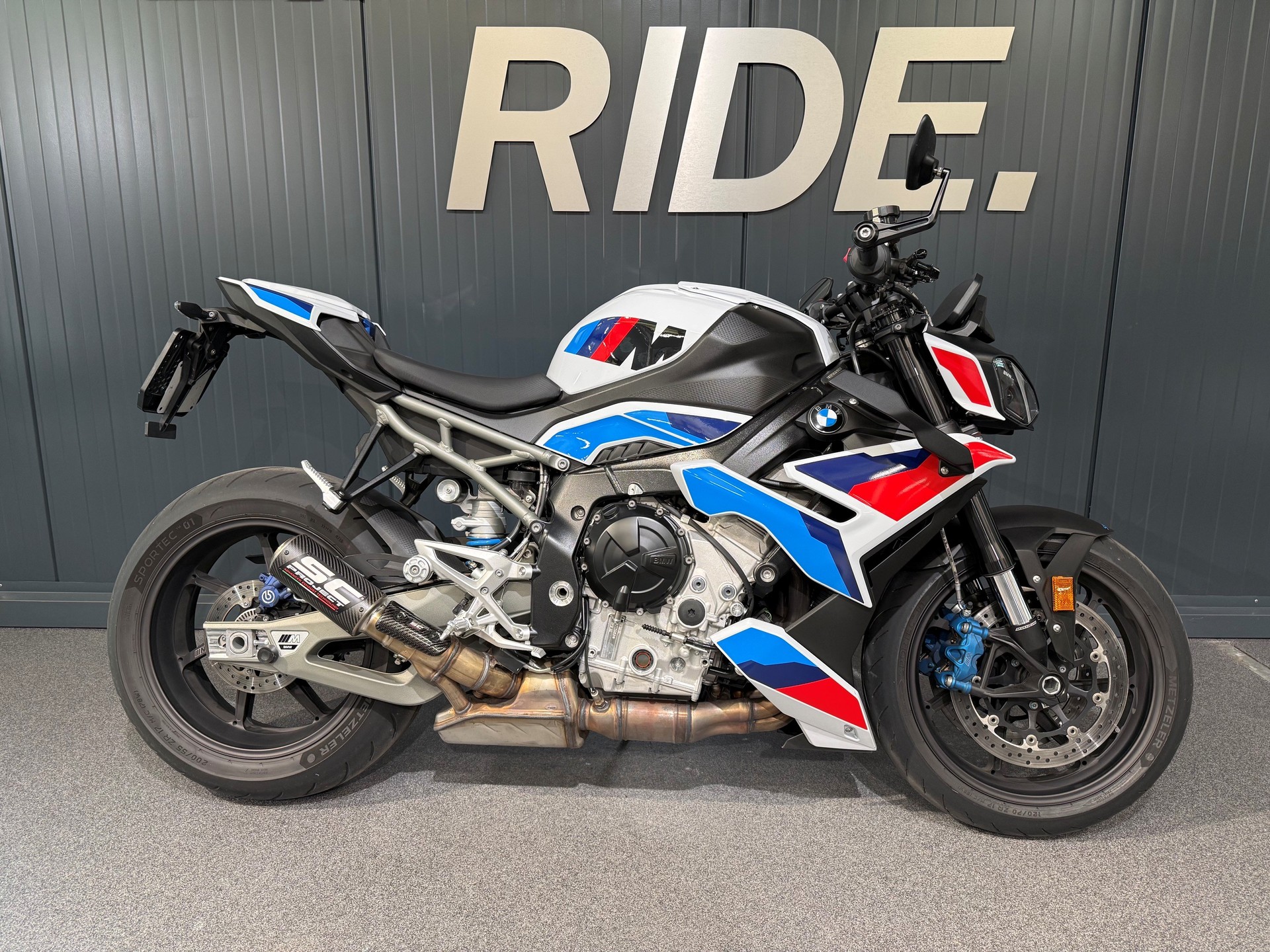 BMW M 1000 R - Inklusive Service-Paket 3 Jahre / 30'000km!
