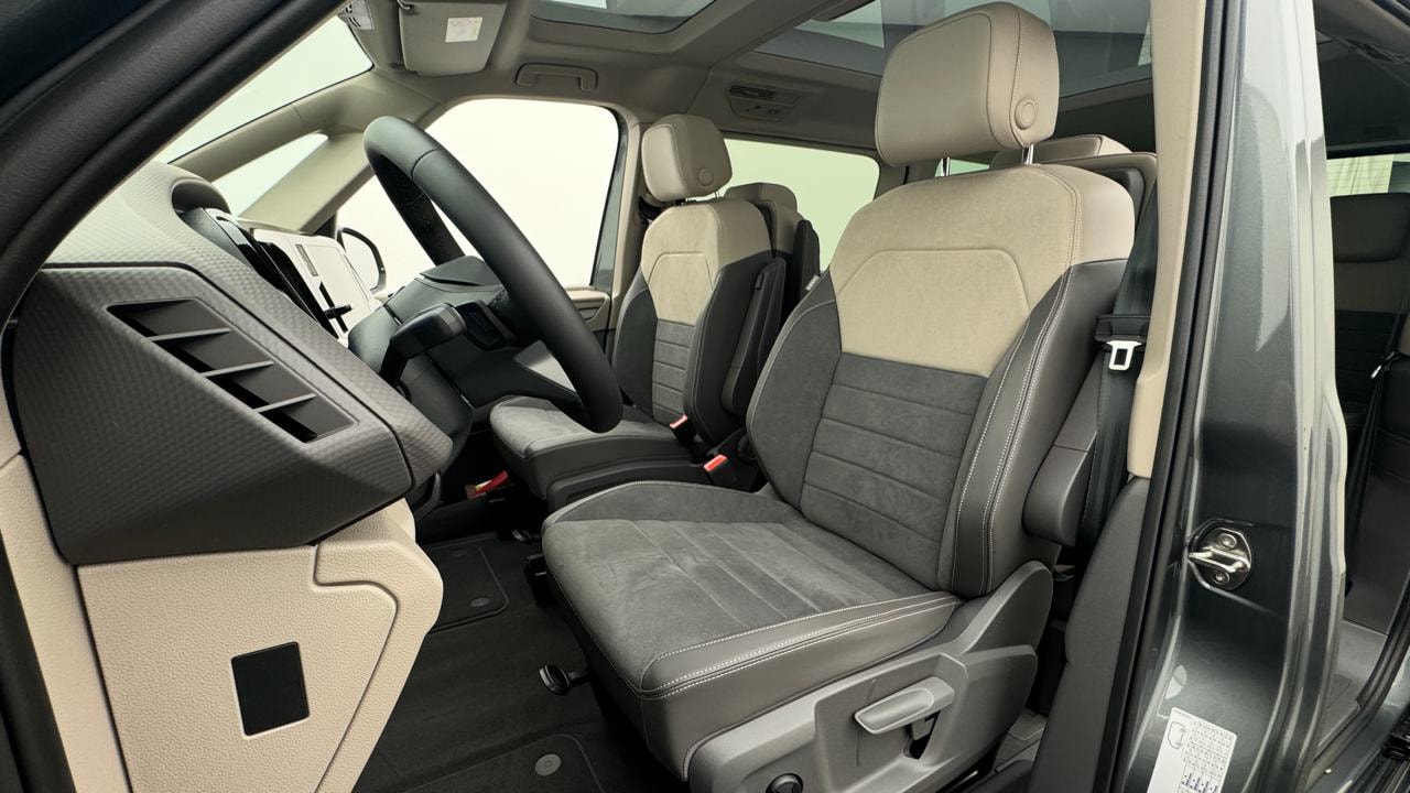 VW Multivan 1.5 eHybrid Life Edition Lang DSG-image-4